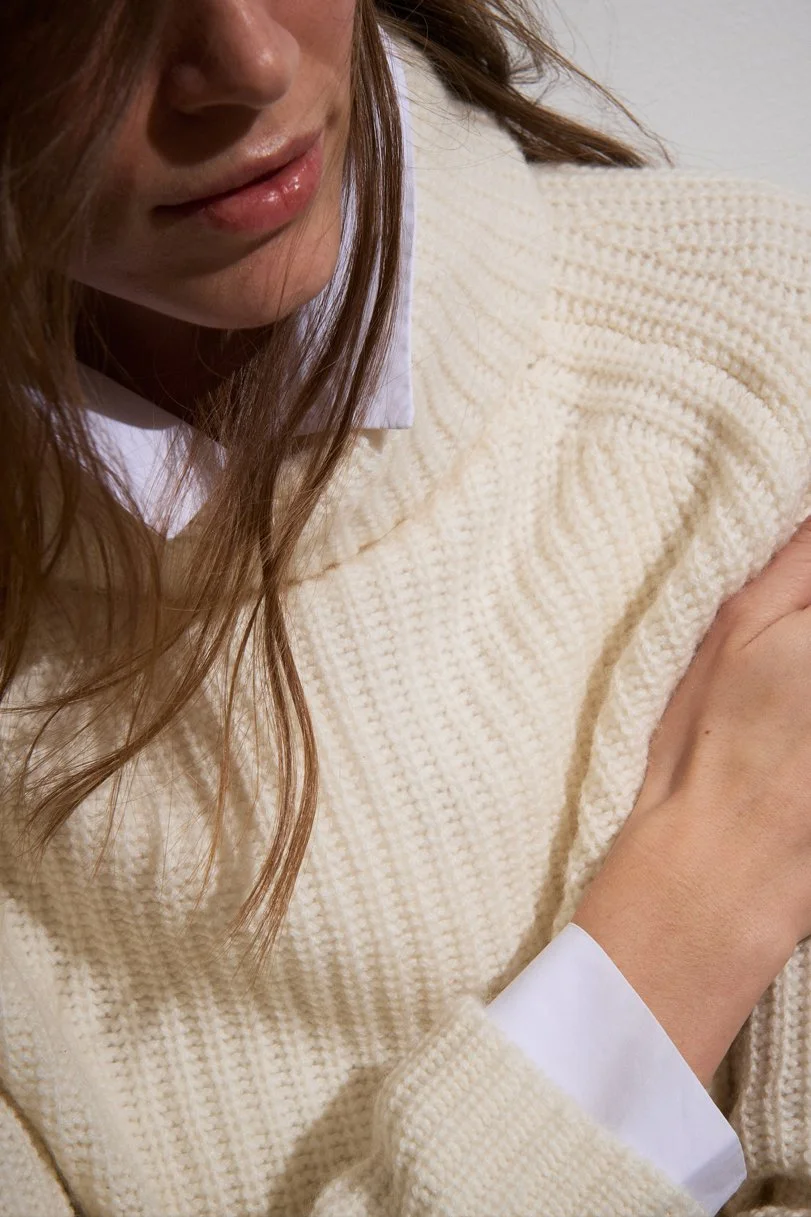 BE YOUR FRIEND white detail.jpg