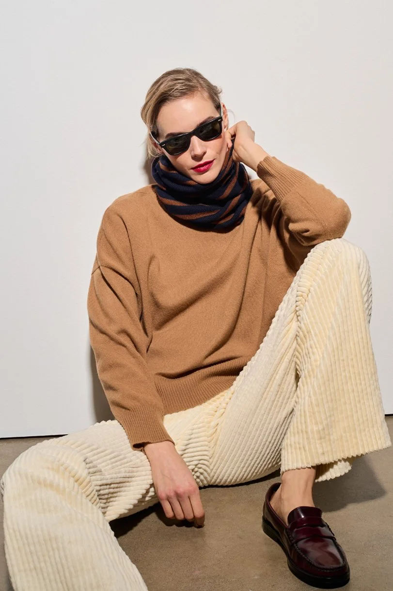 BE DISTINCT camel front1.jpg
