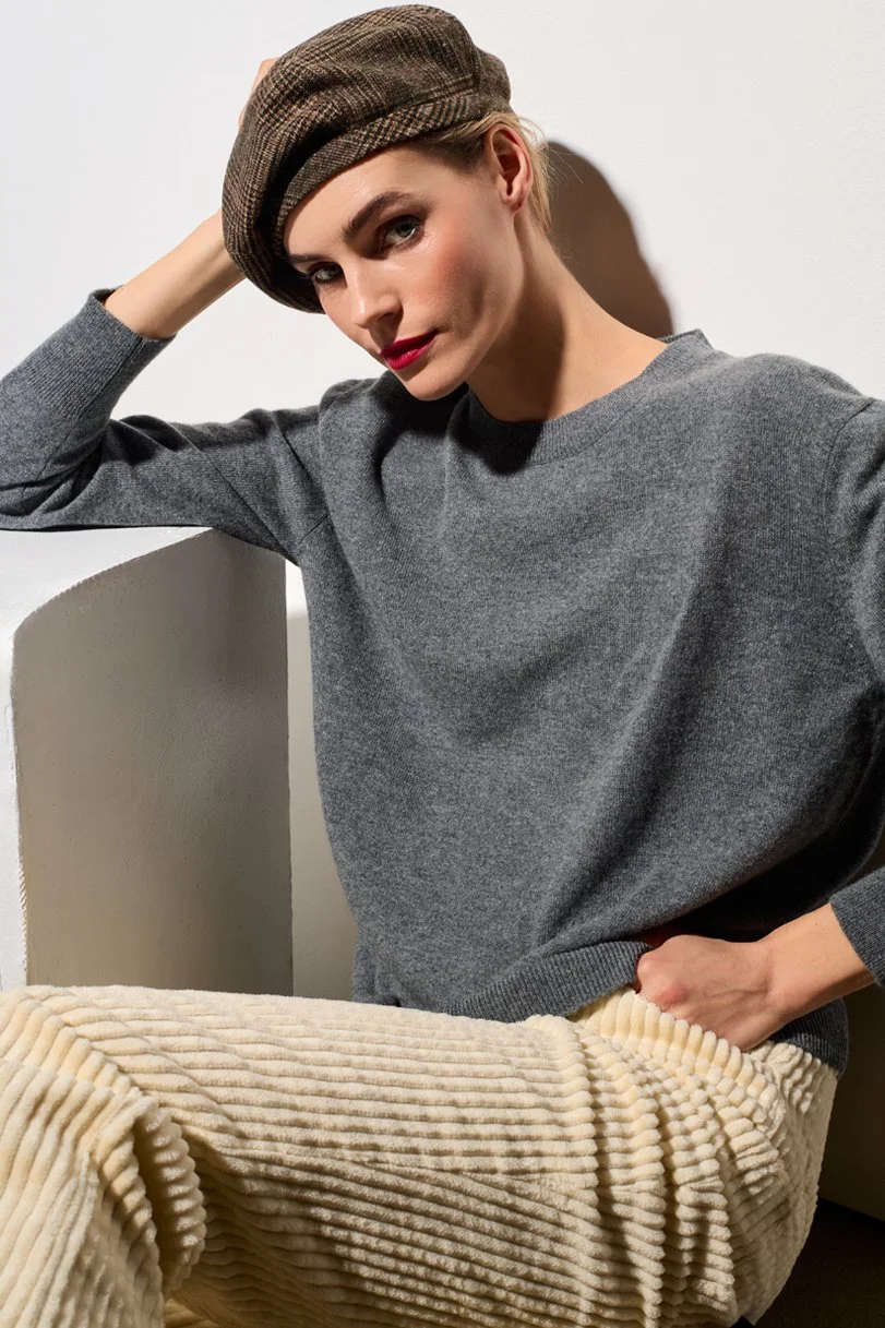 SOLID EASY "BE ESSENTIAL" ROUNDNECK