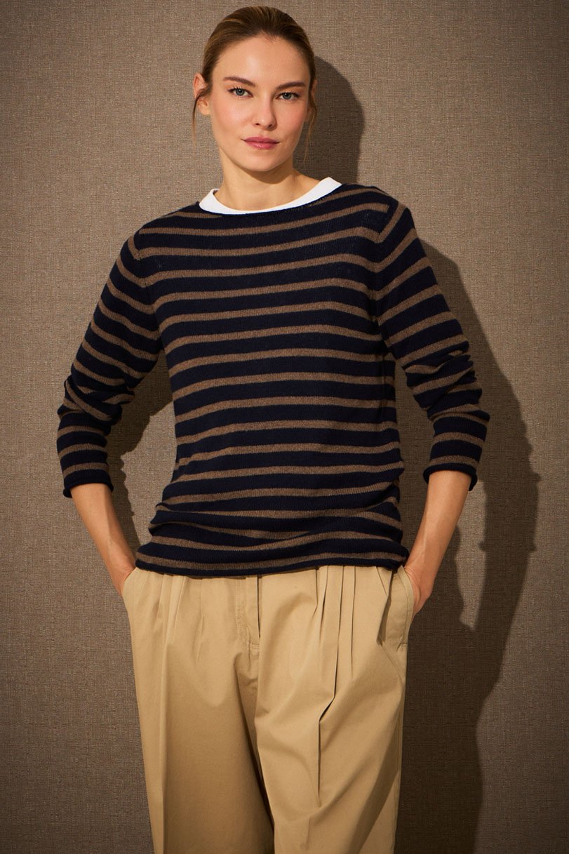 BE SMART navy-truffle front.jpg