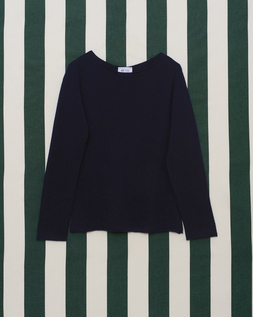 BE EVOCATIVE dk.sea.jpg