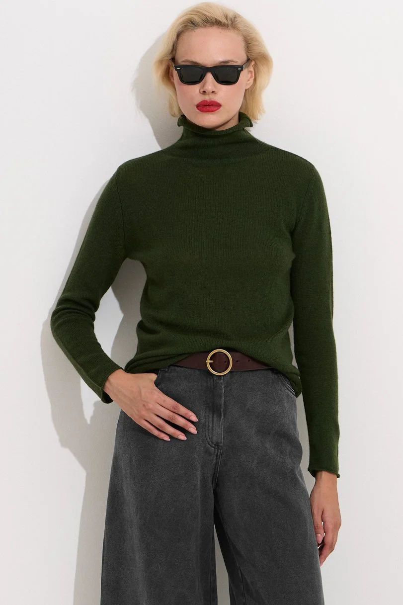 BE CHARMING loden green front.jpg