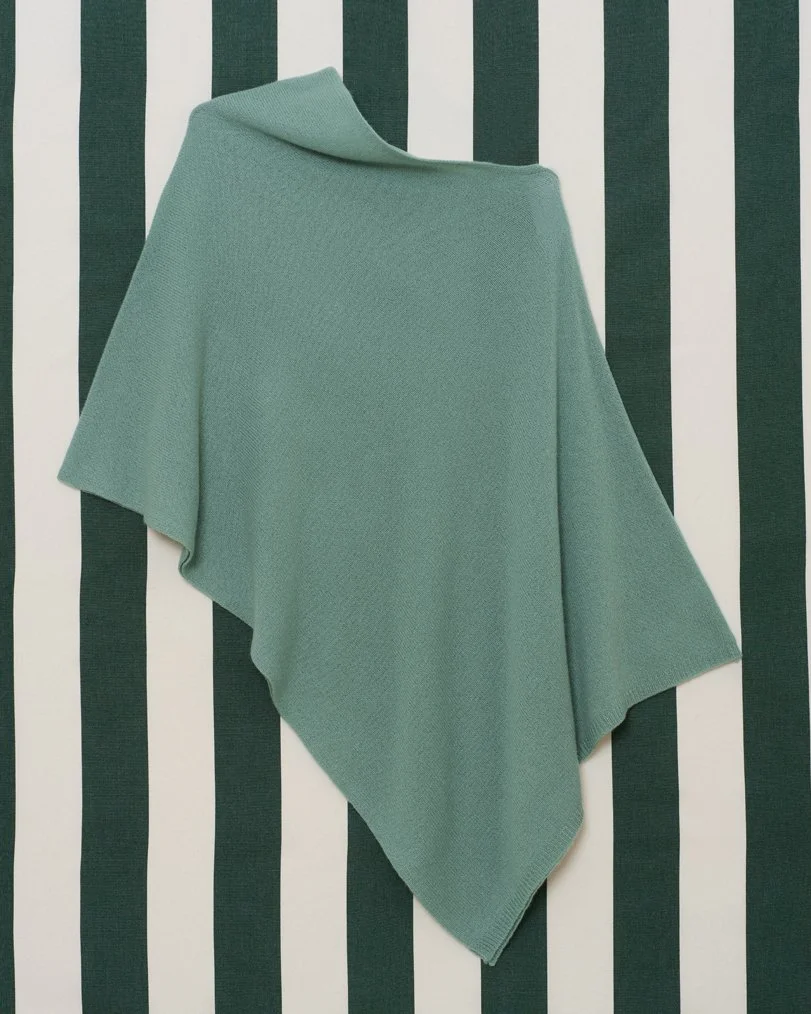 BE HOPEFUL acquamarina.jpg