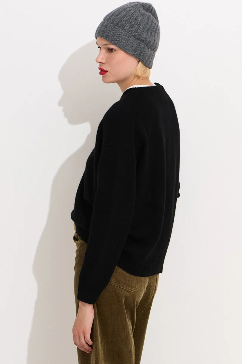 BE DRIVEN black back side.jpg