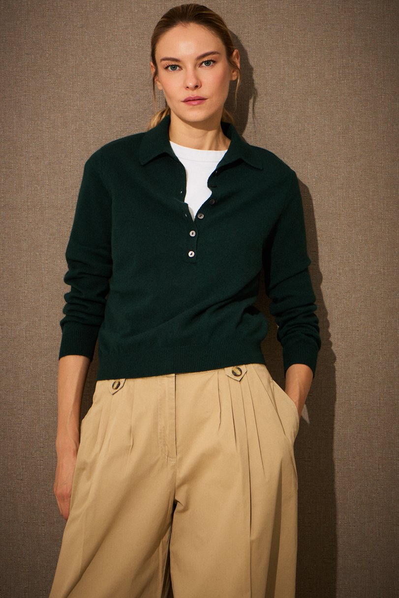 BE DELIGHTFUL hunter green front.jpg