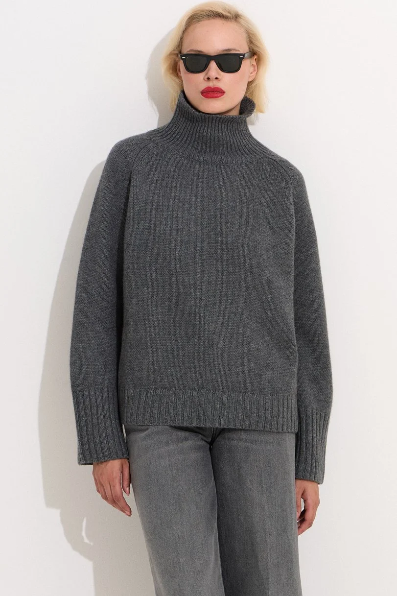 BE SPARKLING dk.grey front.jpg