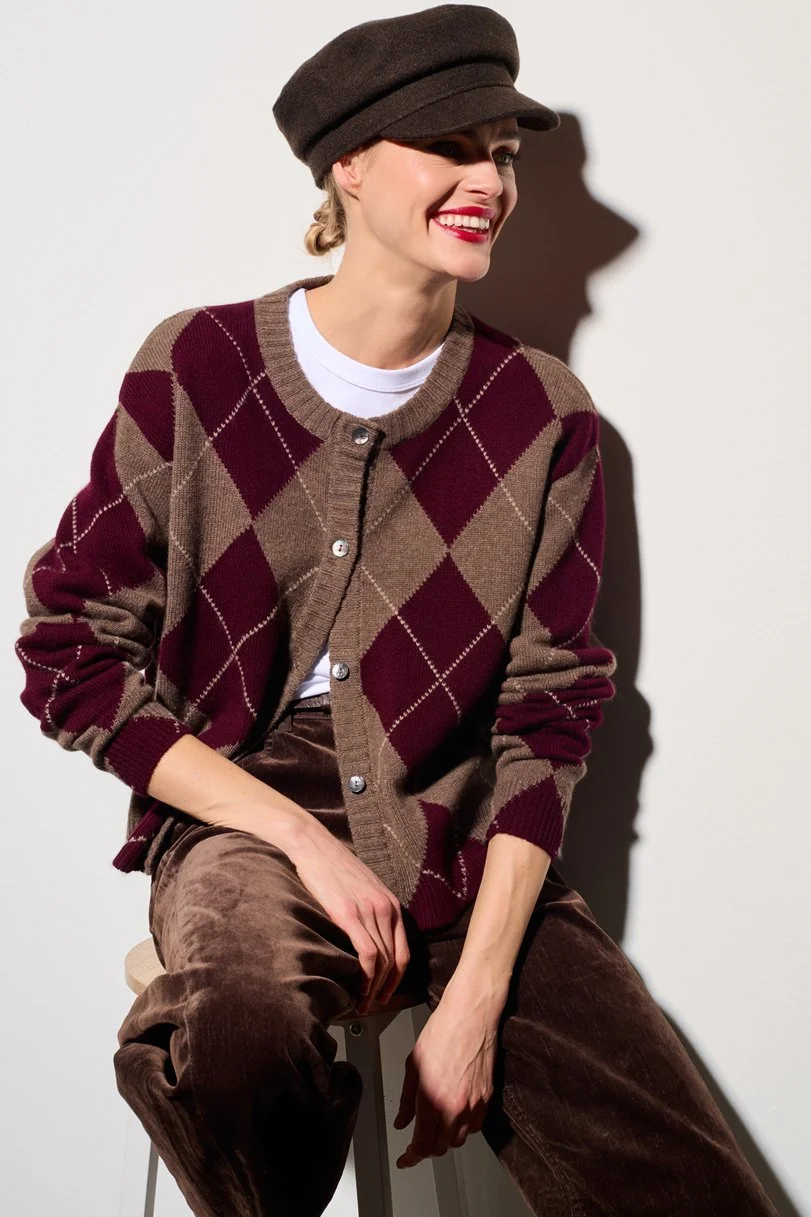 CONTEMPORARY ARGYLE "BE COLORFUL" CARDIGAN