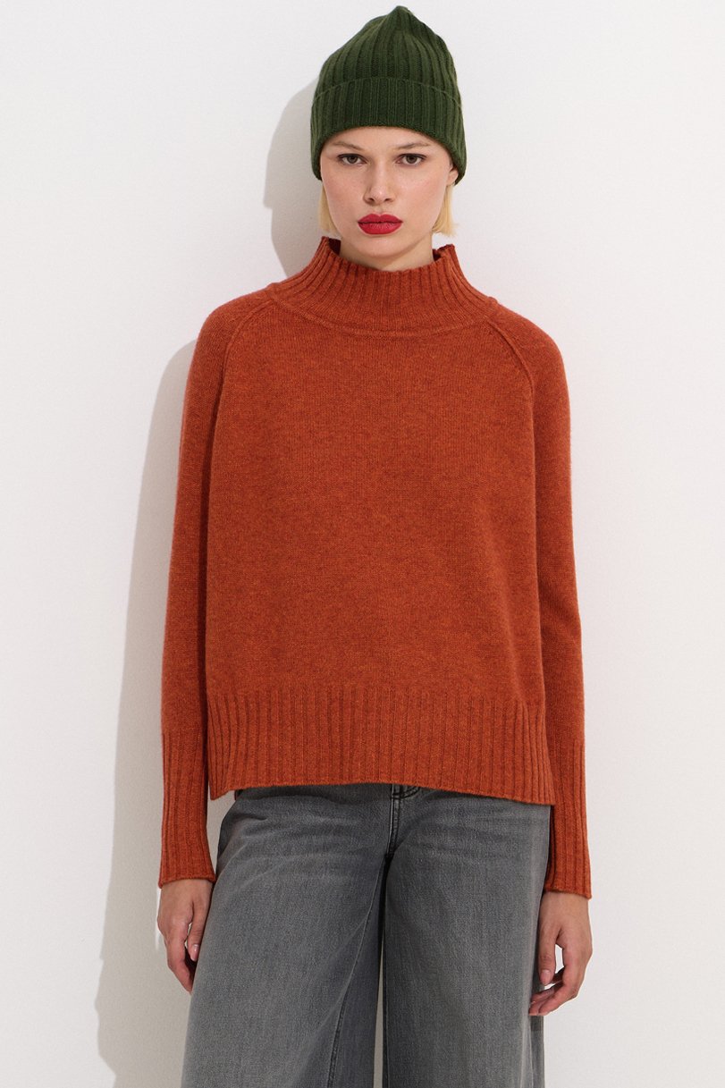 BE DIFFERENT burnt orange front.jpg