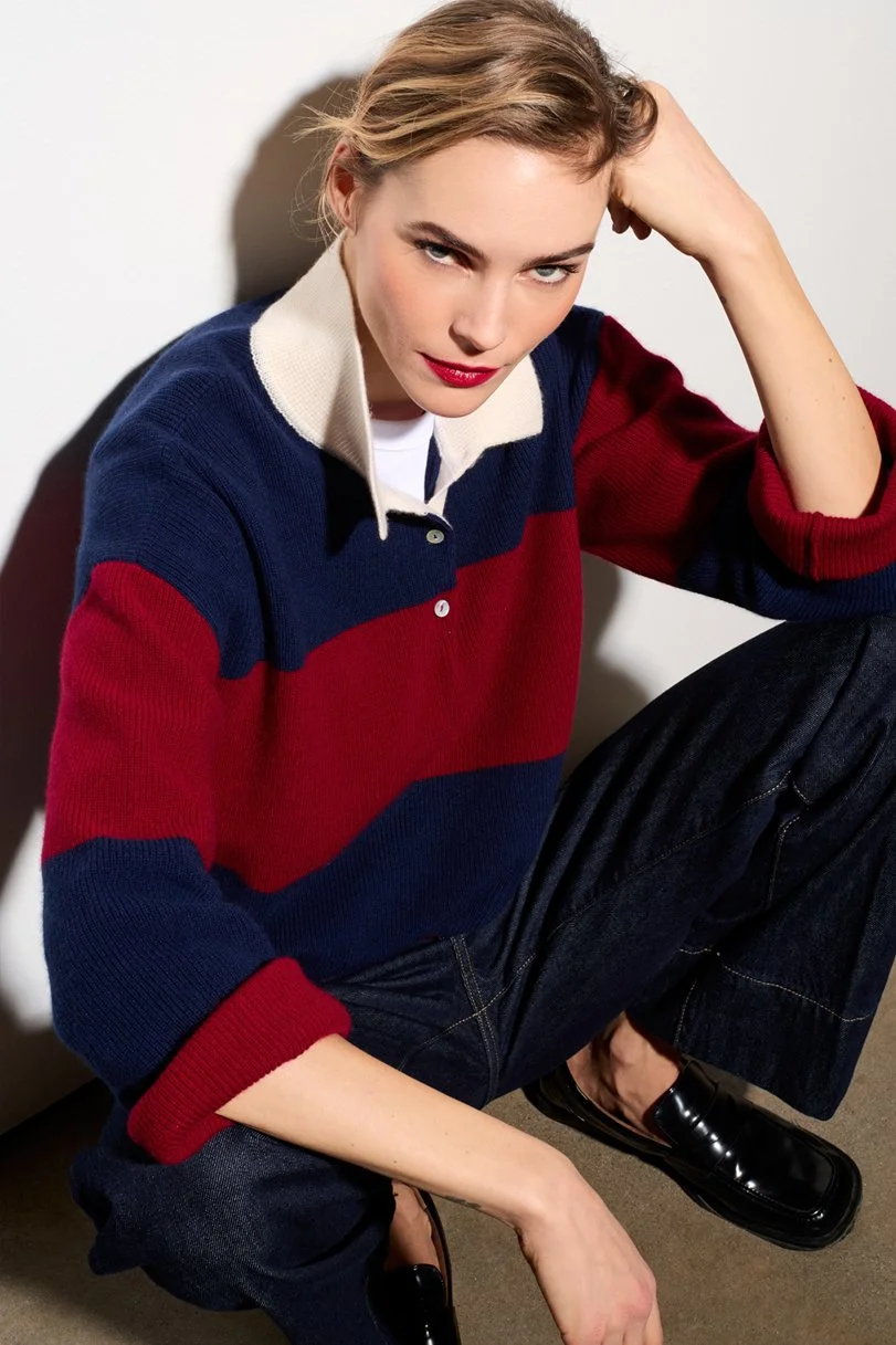 BE DAISY f.blue-ruby-white front side.jpg