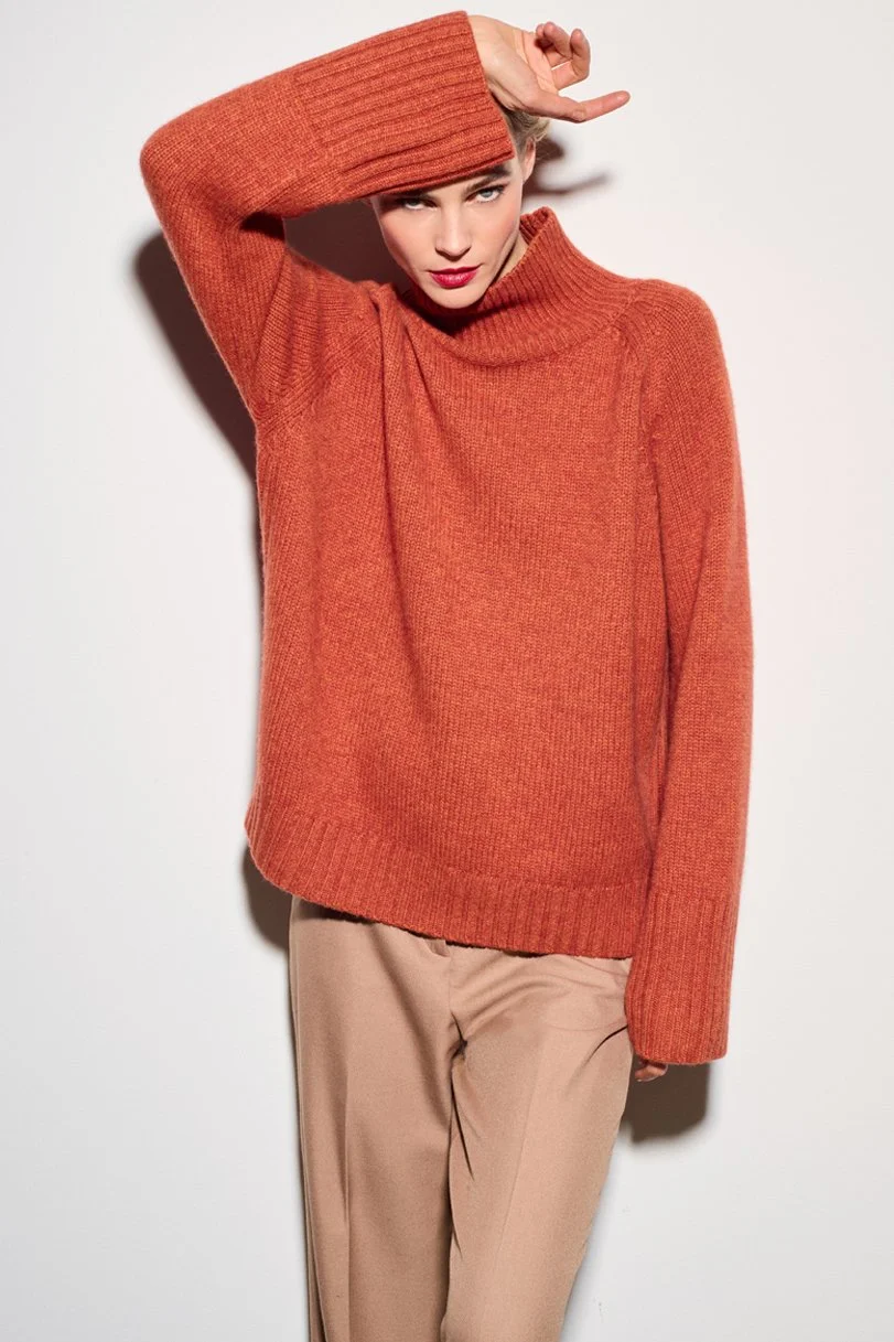 BE SPARKLING burnt orange front.jpg