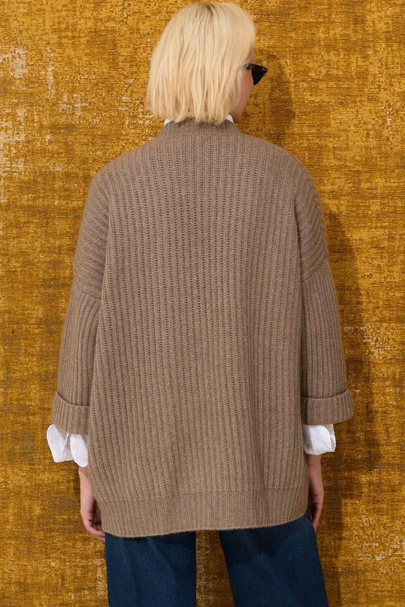 BE UNFORGETTABLE organic brown back.jpg
