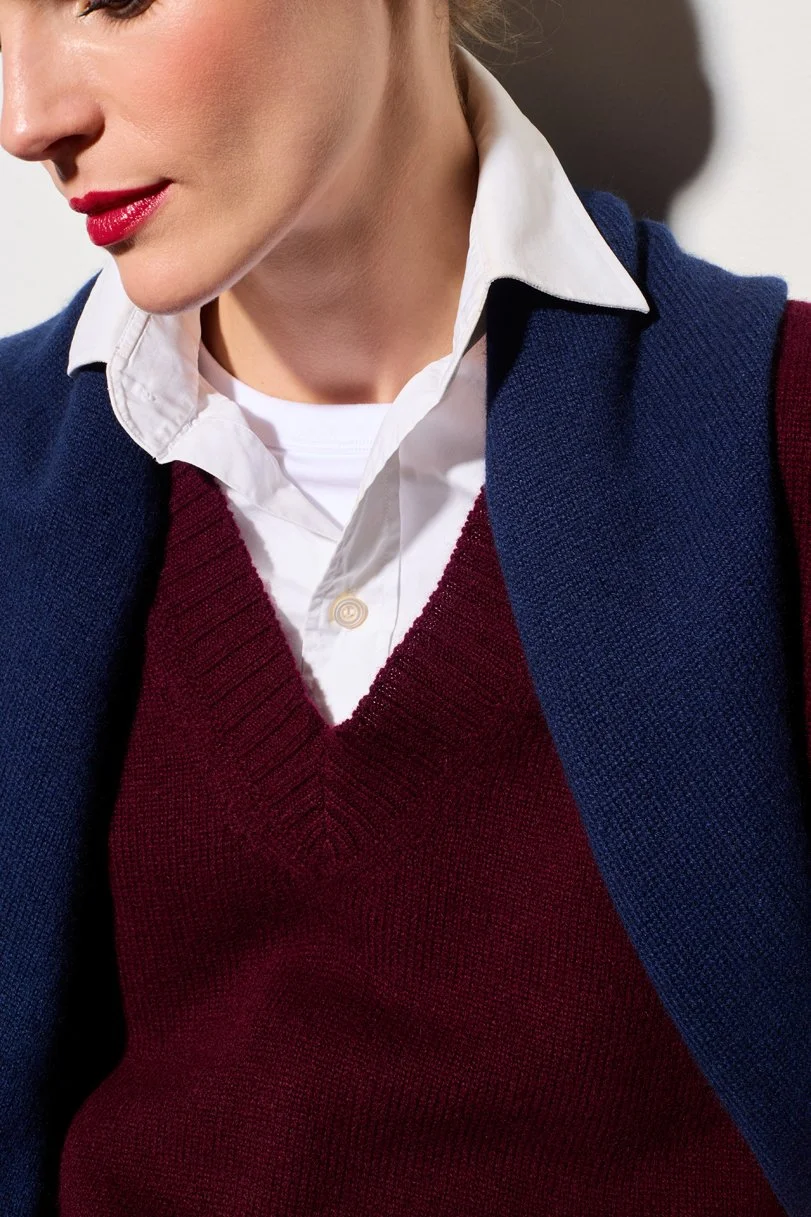 BE ELECTRIC merlot front detail.jpg