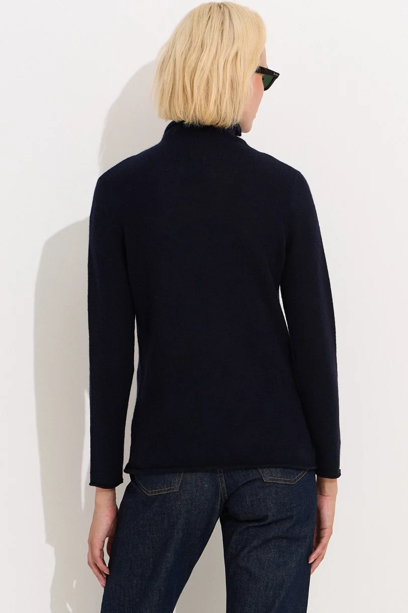 BE CHARMING navy back.jpg