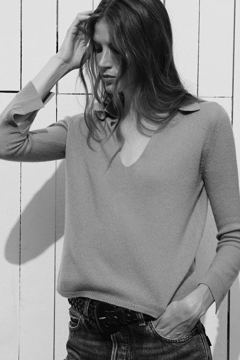 BE THRILLED acquamarina front-side b&w.jpg