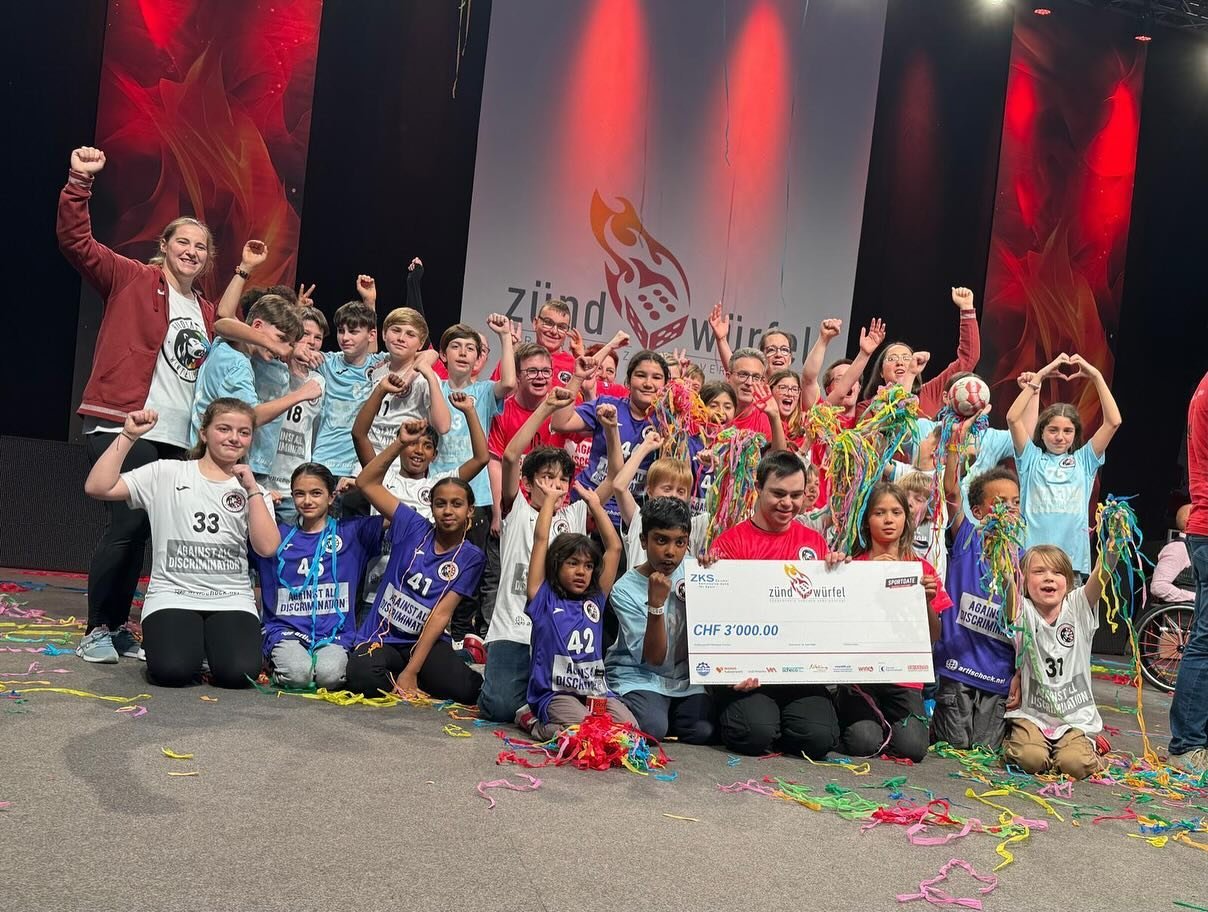 😍3.Rang bei den @zuendwuerfel 🥳 Danke an alle die f&uuml;r uns Abgestimmt haben!! Danke an @zuendwuerfel f&uuml;r diesen tollen event!😍 HC Winterthur🤩