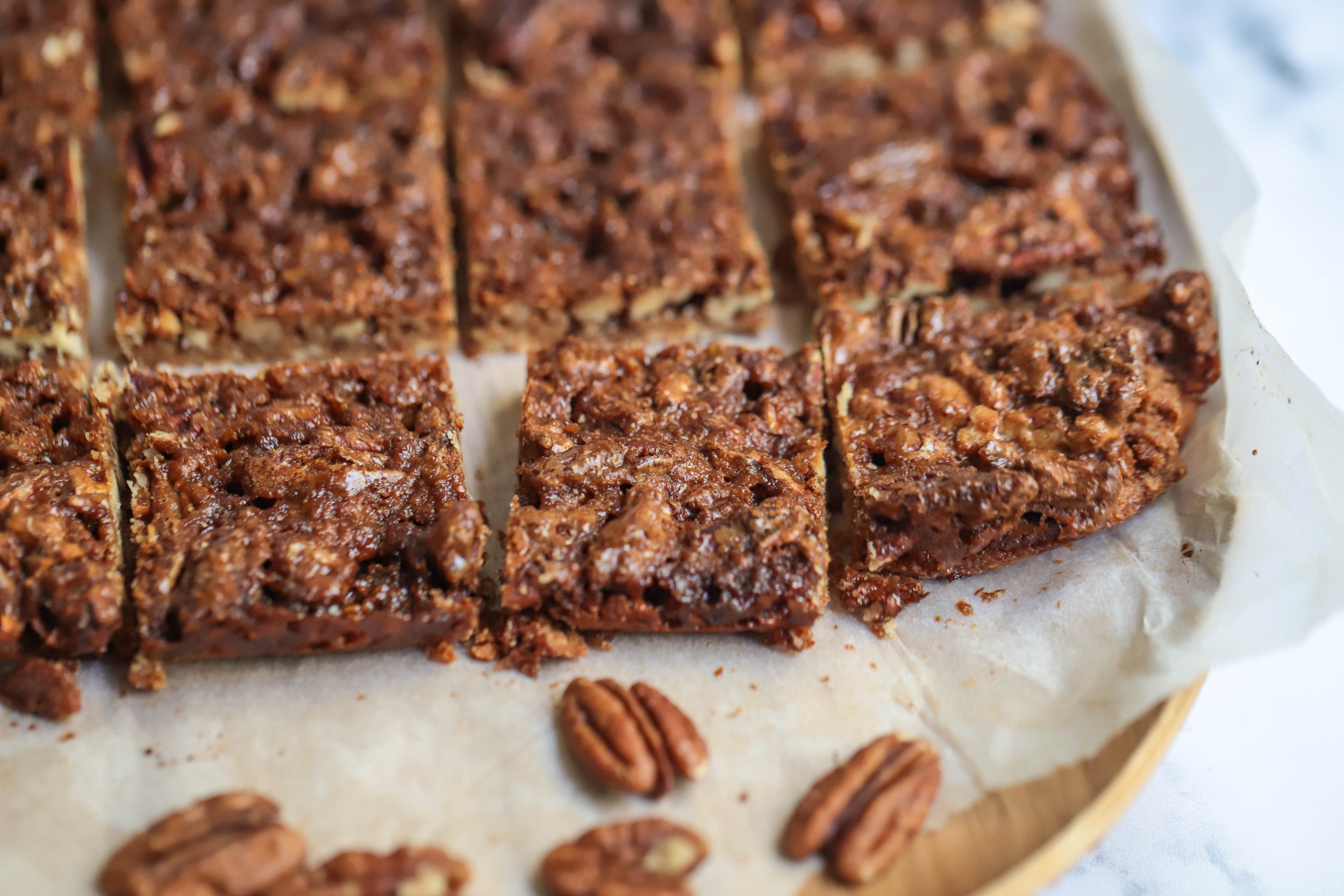 vegan-paleo-pecan-pie-bars-4.jpg