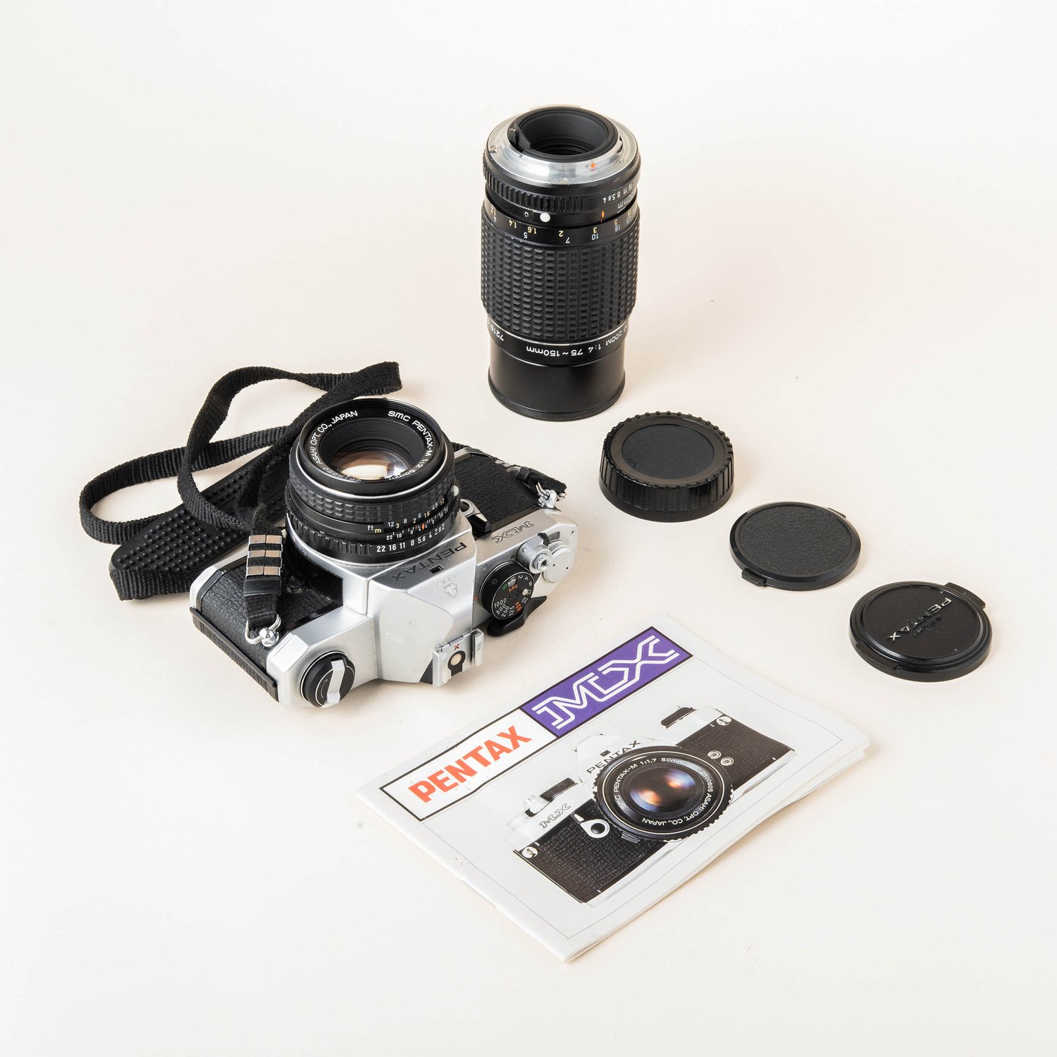 PENTAX ME 28mm 通り過ぎる 50mm 75-150mm レンズセット