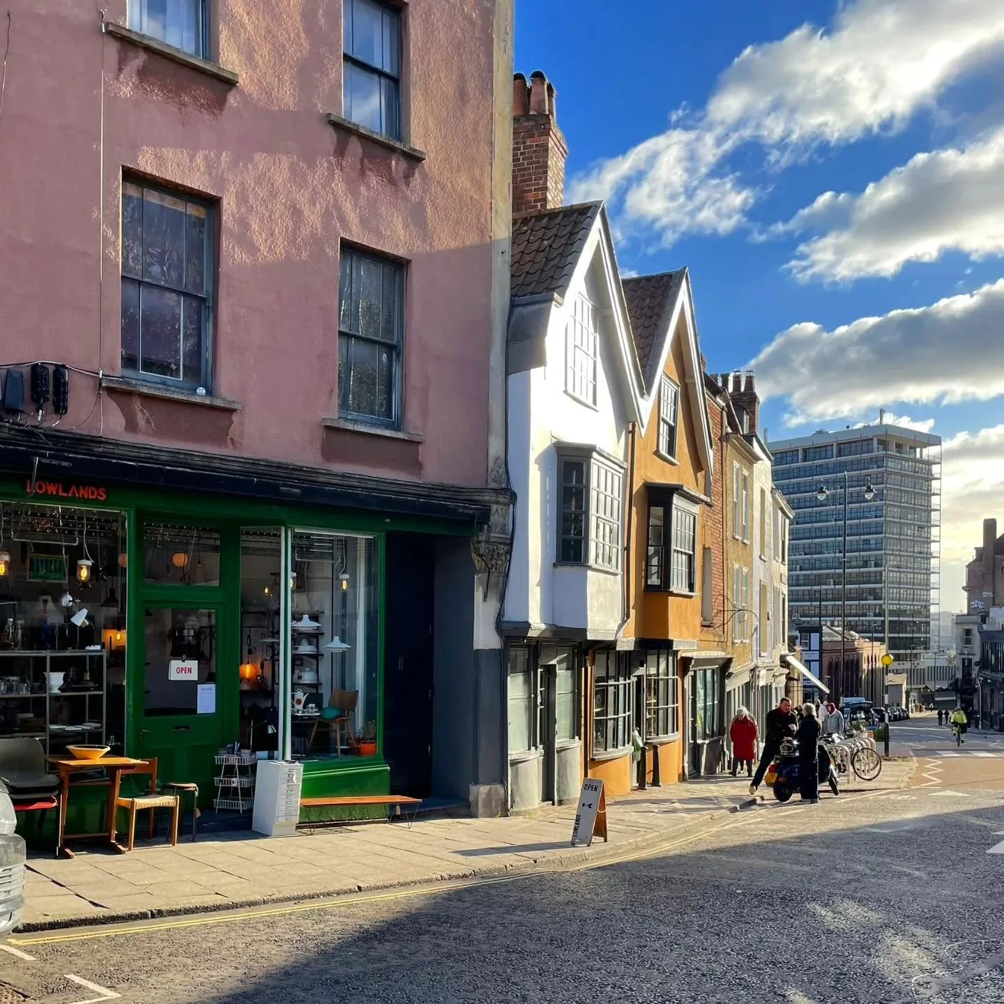 Glorious photo by @lowlandsbristol from a recent sunny day in the Christmas Steps Arts Quarter! 💛💛 Don't let the rain put you off coming for a wander today....! There's plenty of cosy caf&eacute;s, pubs and restaurants to warm up in, and lots of sh