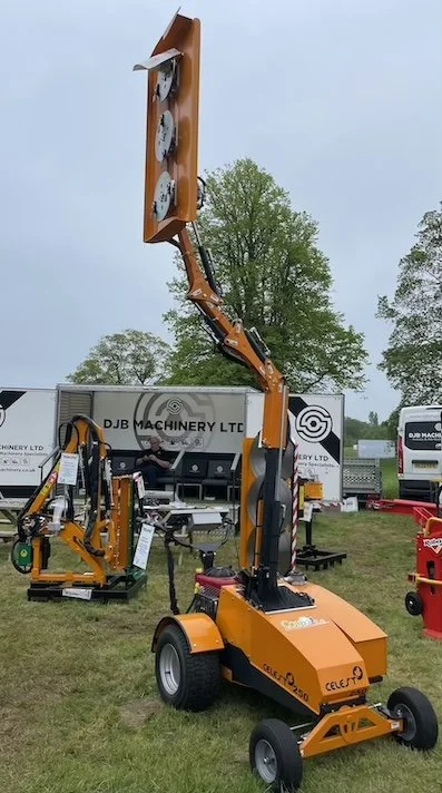  Celest 250 at the ArbShow. 