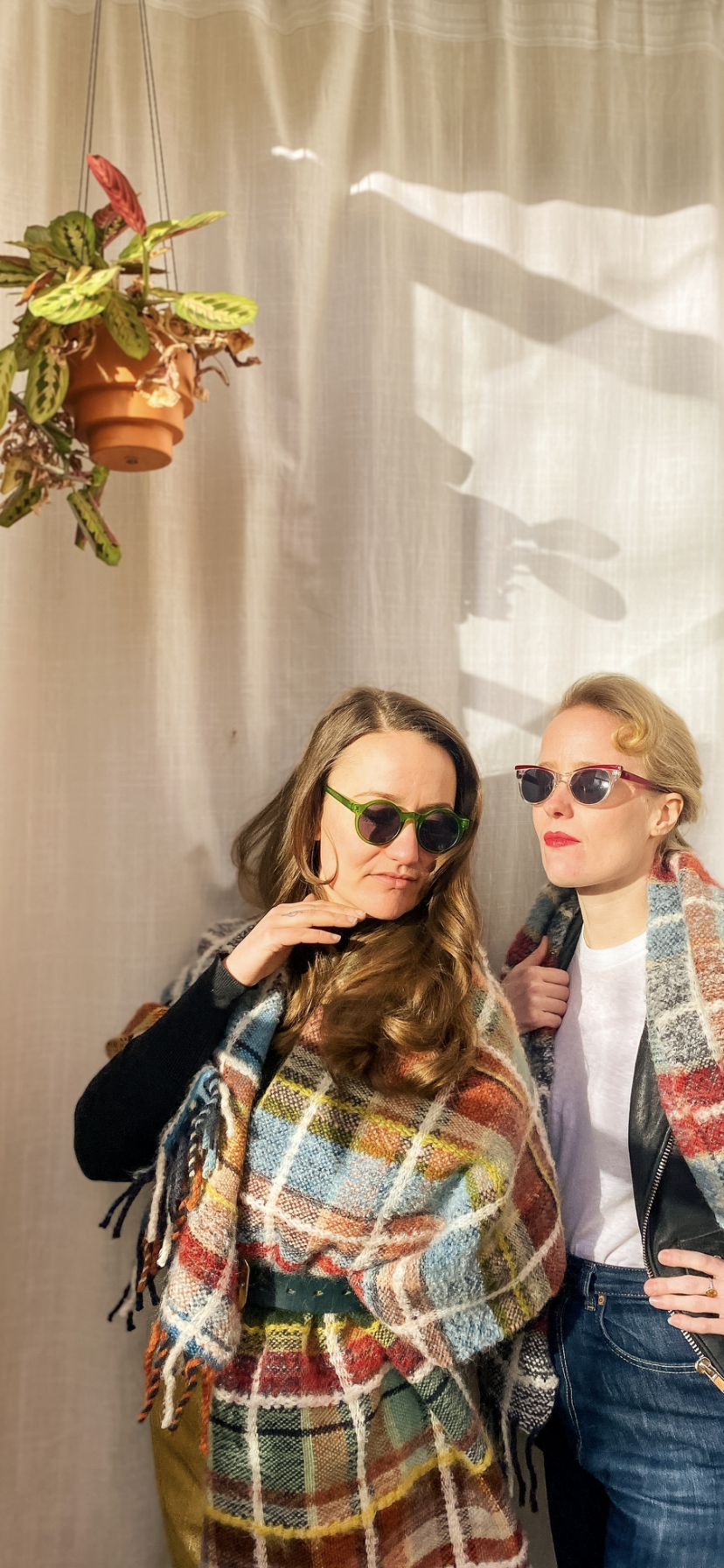 84109565-7439-44E0-8FB7-76051F72CE54