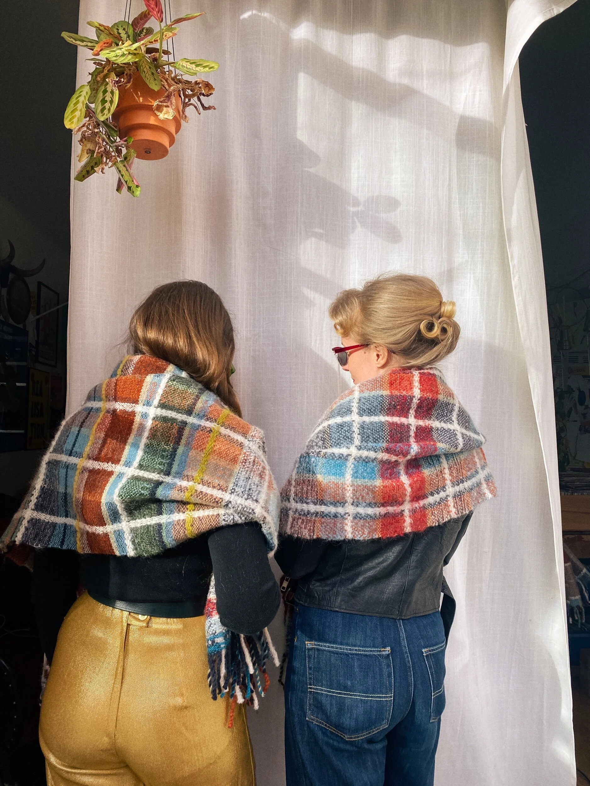 5AFF4CFB-0D10-4BD8-8EFC-8CCAD765F459