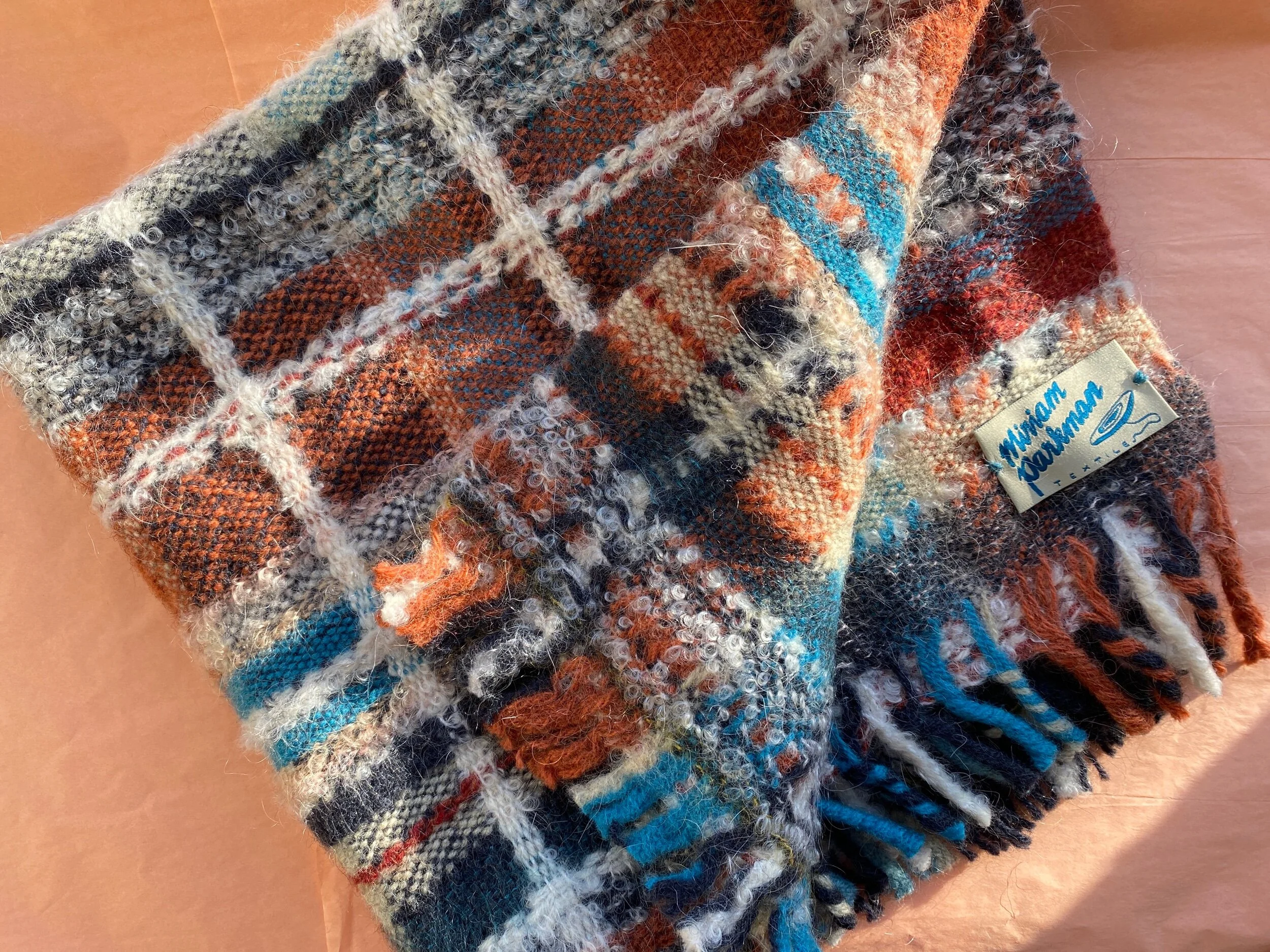 5E8EB4E9-E838-4745-A6B3-FC59805B0F28