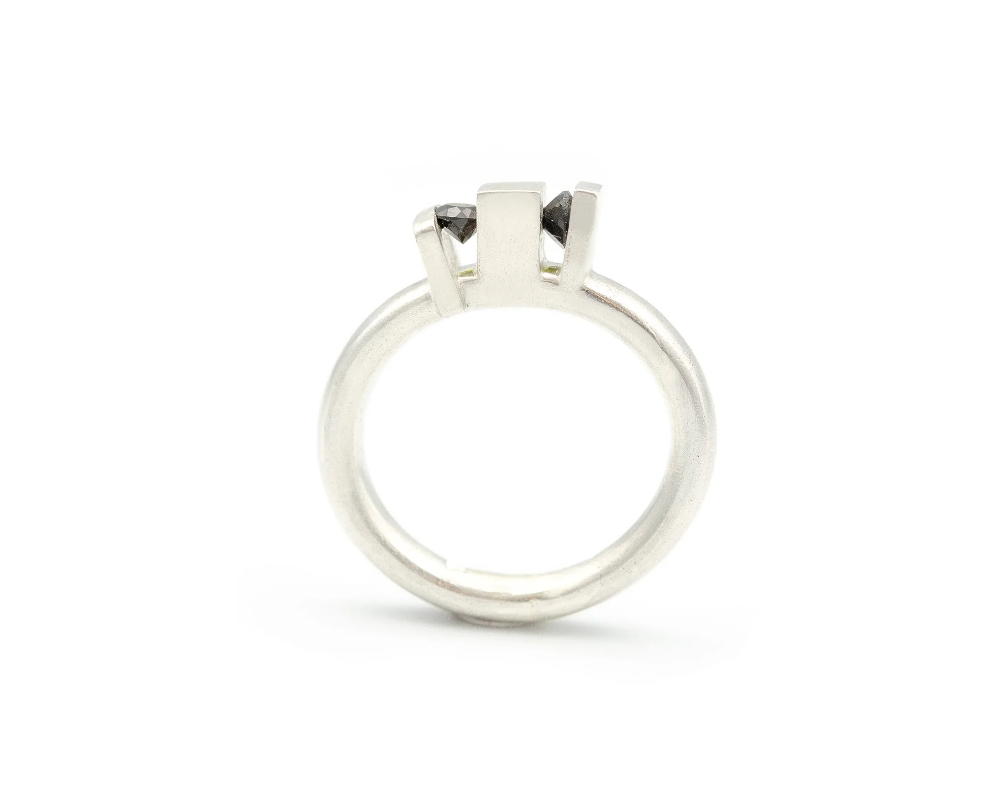 'Skyline' ring by Stefanie Verhoef