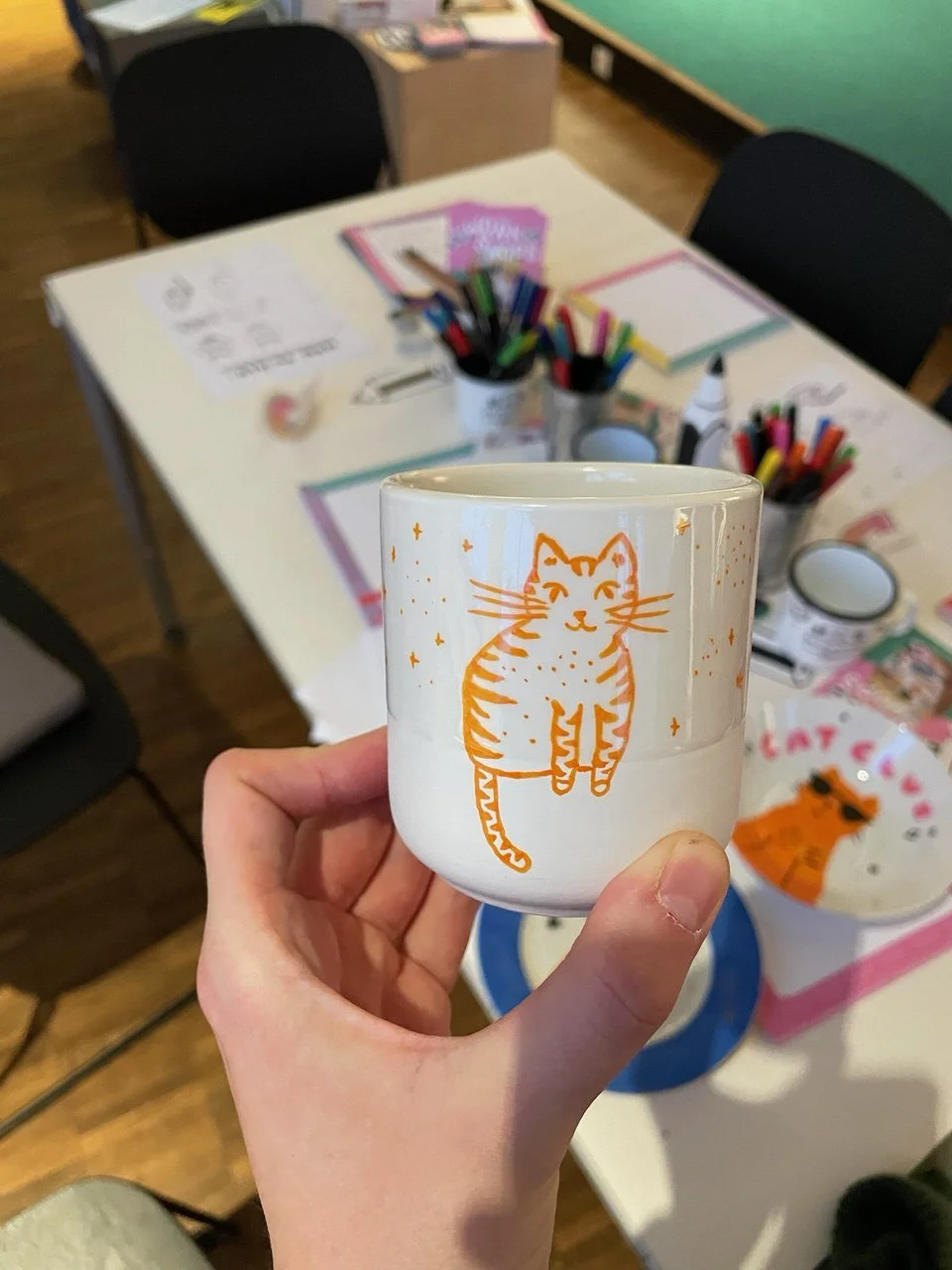 lac-keramik-upcycling-workshop-katzen (14).jpg