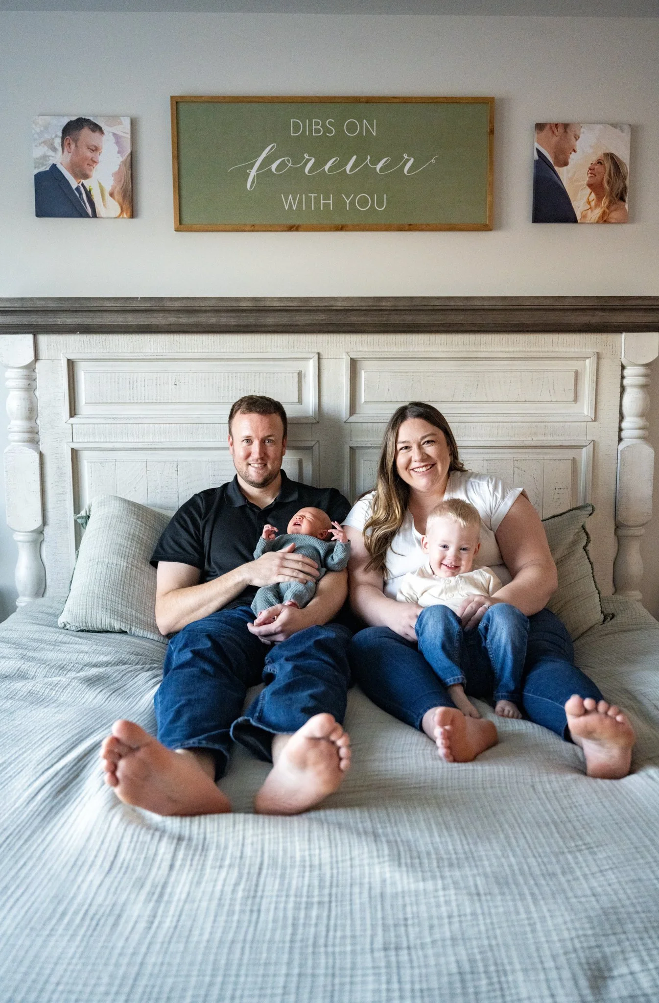 Newborn Lifestyle Photographer