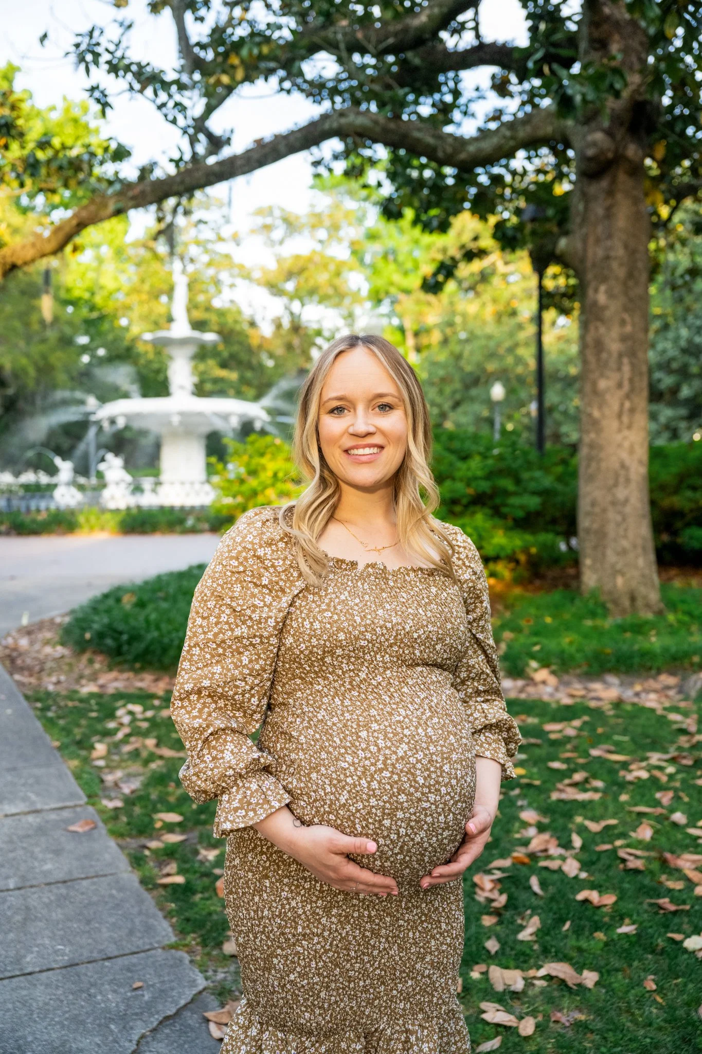 Savannah Maternity Photographer
