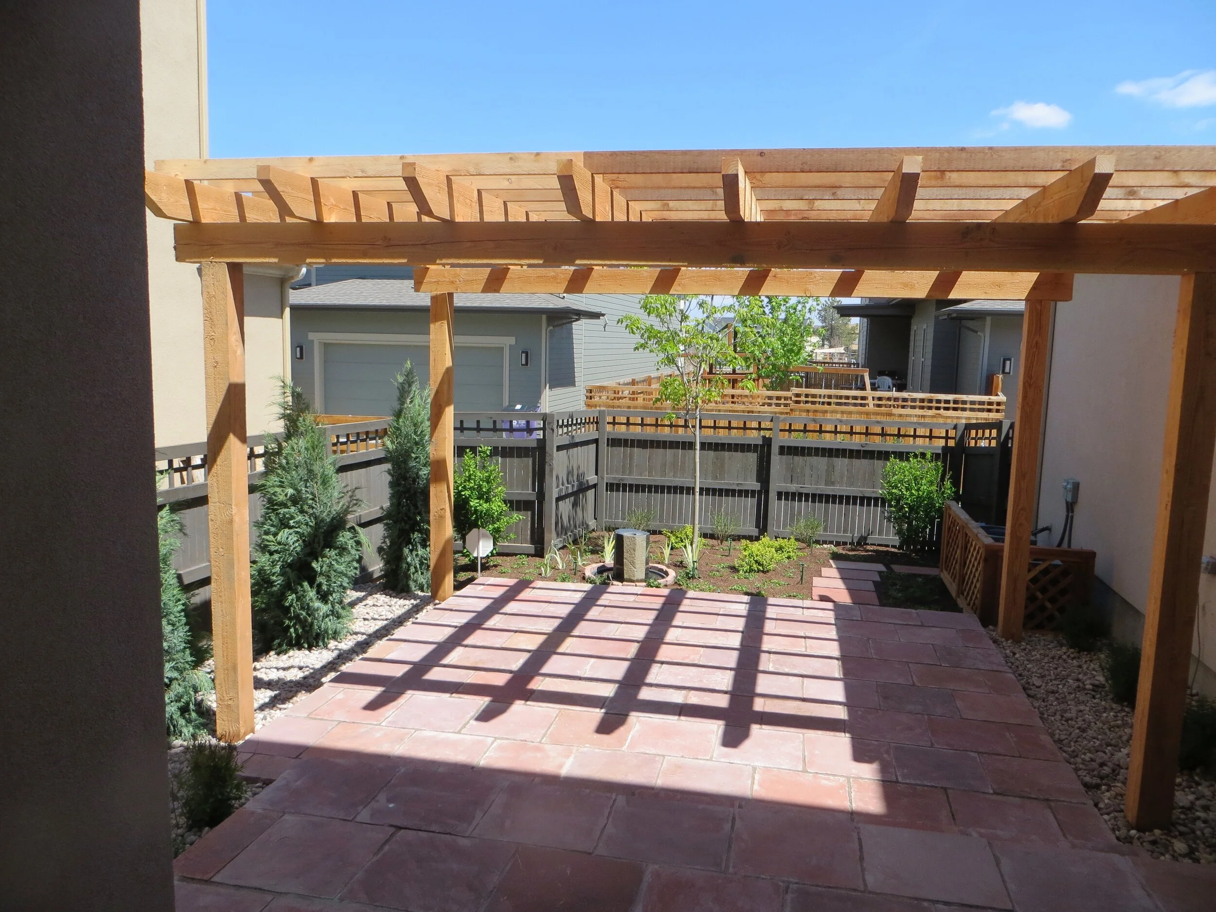 Pergola & Flagstone Patio — Maple Leaf Landscaping, Inc.