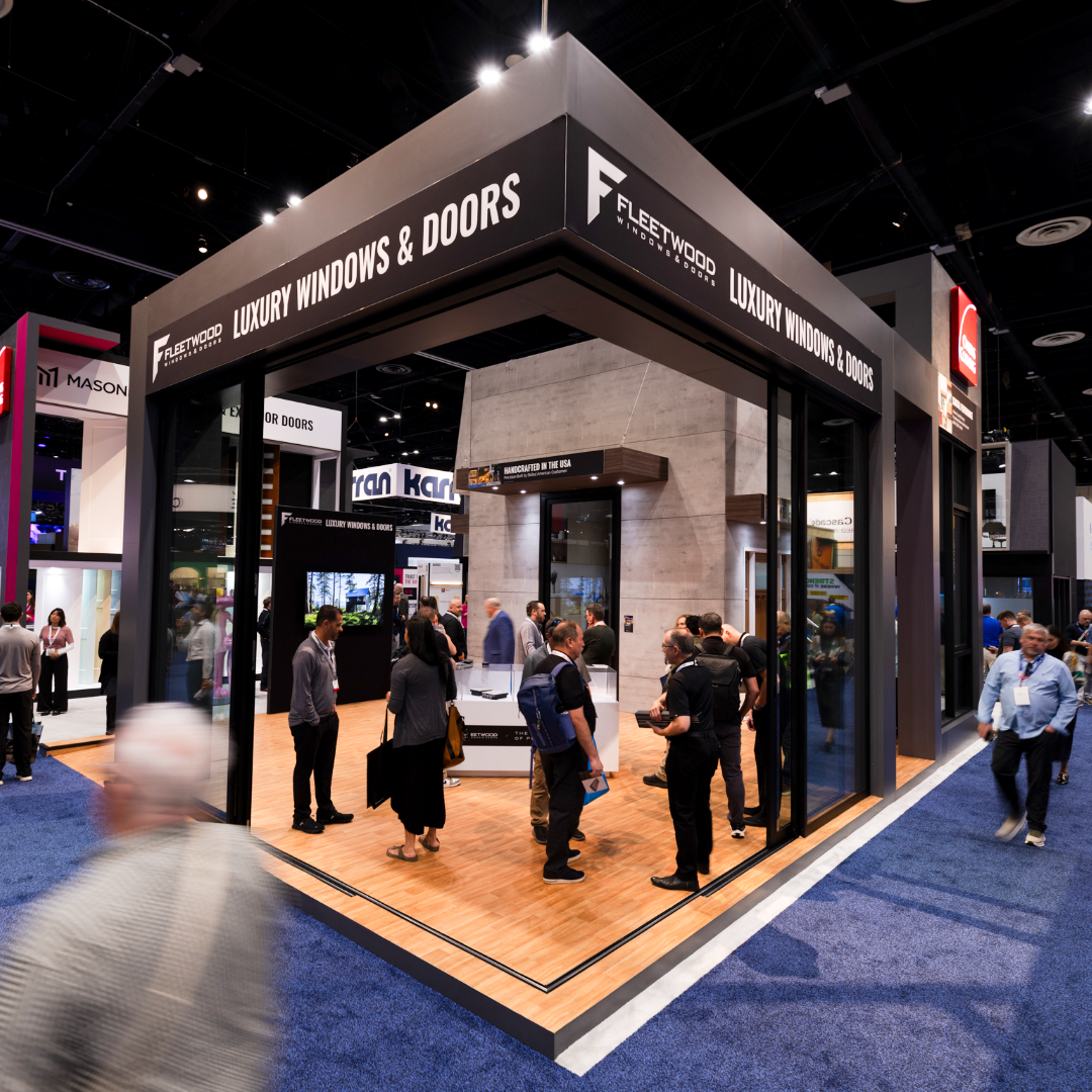 Builders exploring Owens Corning roofing and insulation solutions at IBS 2026