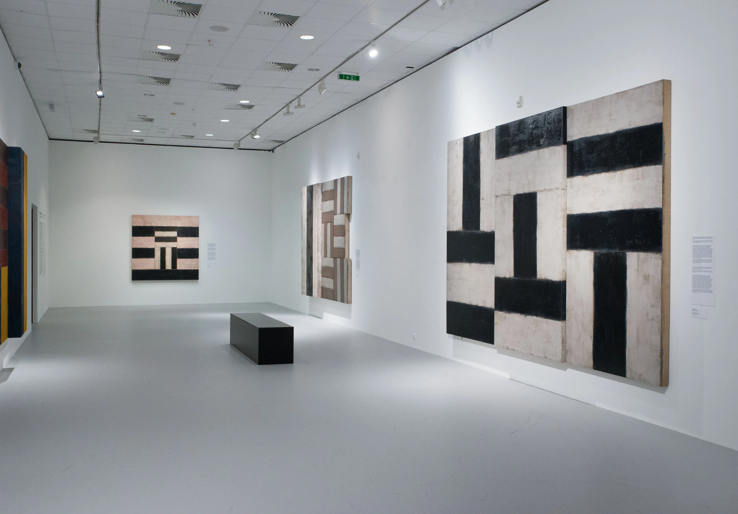 5_Sensual_Constructions_20201014_ENT_21_internal_use_only.jpg