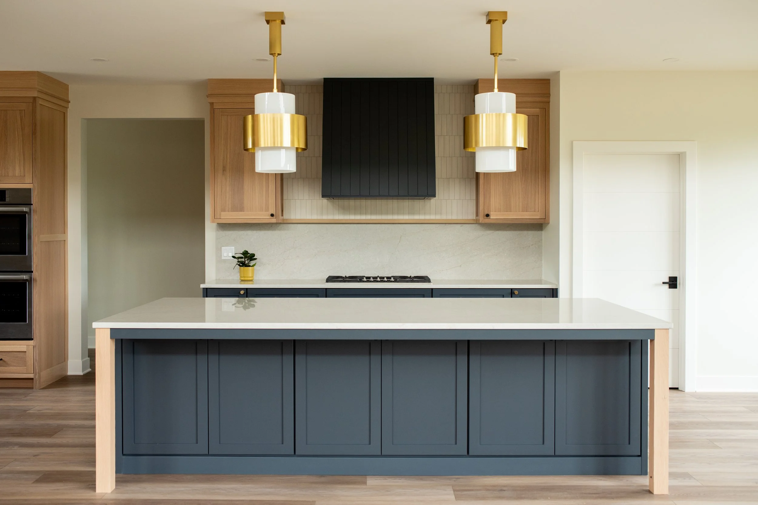 Kitchen Center.jpg