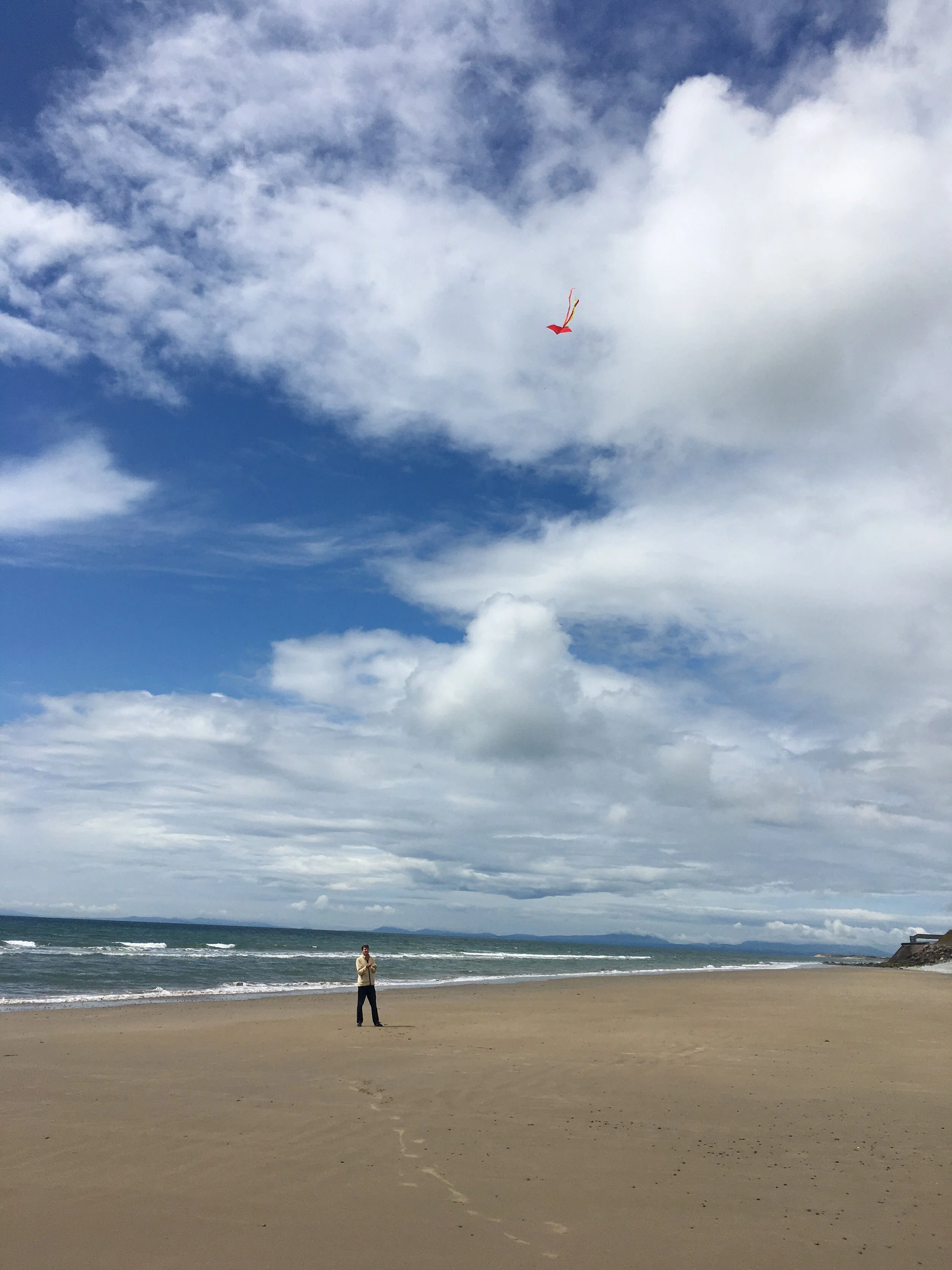 kiting_sports_barmouth_beach.JPG