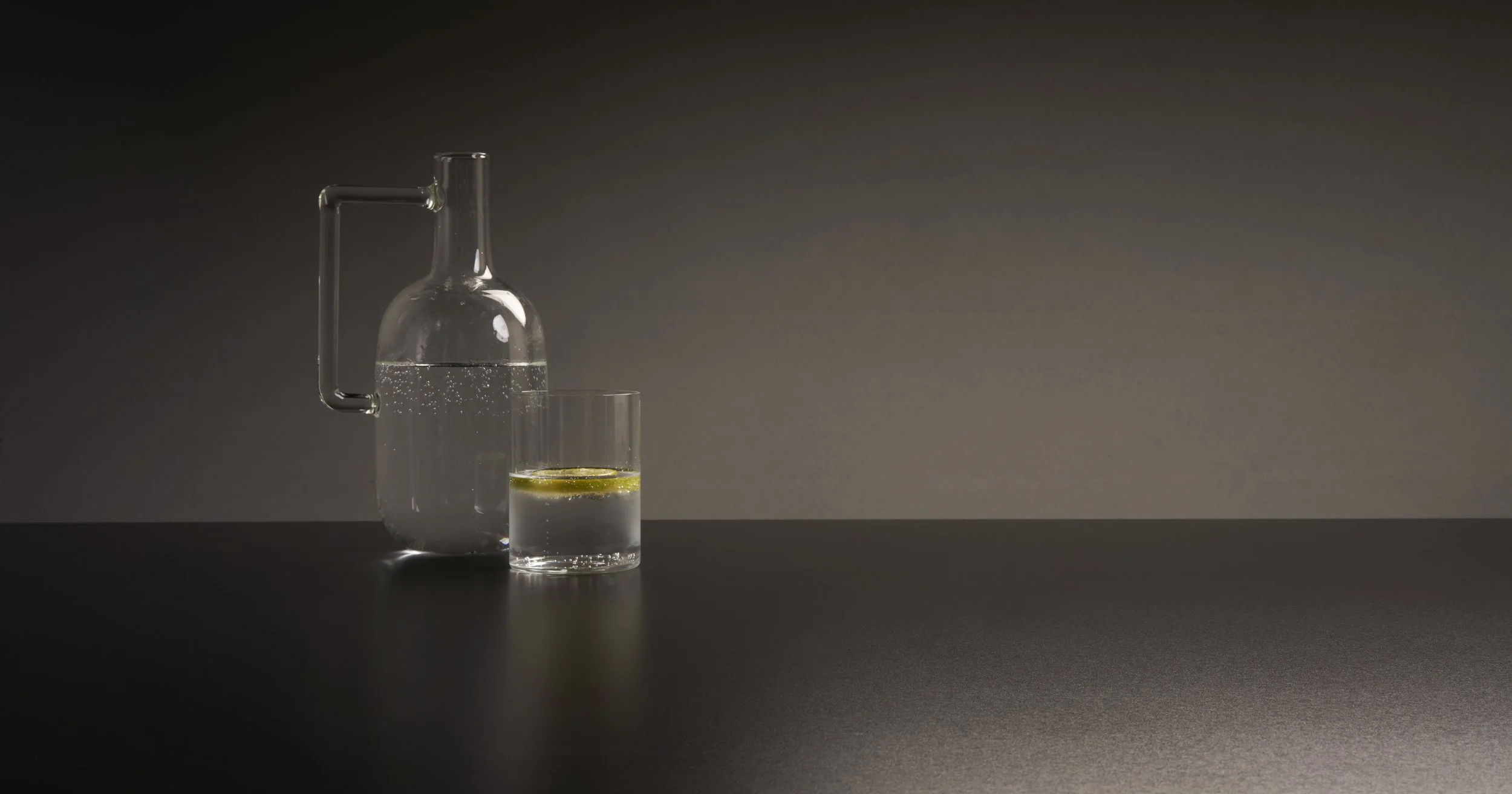 collection_nero_assoluto_still_life_1.jpeg