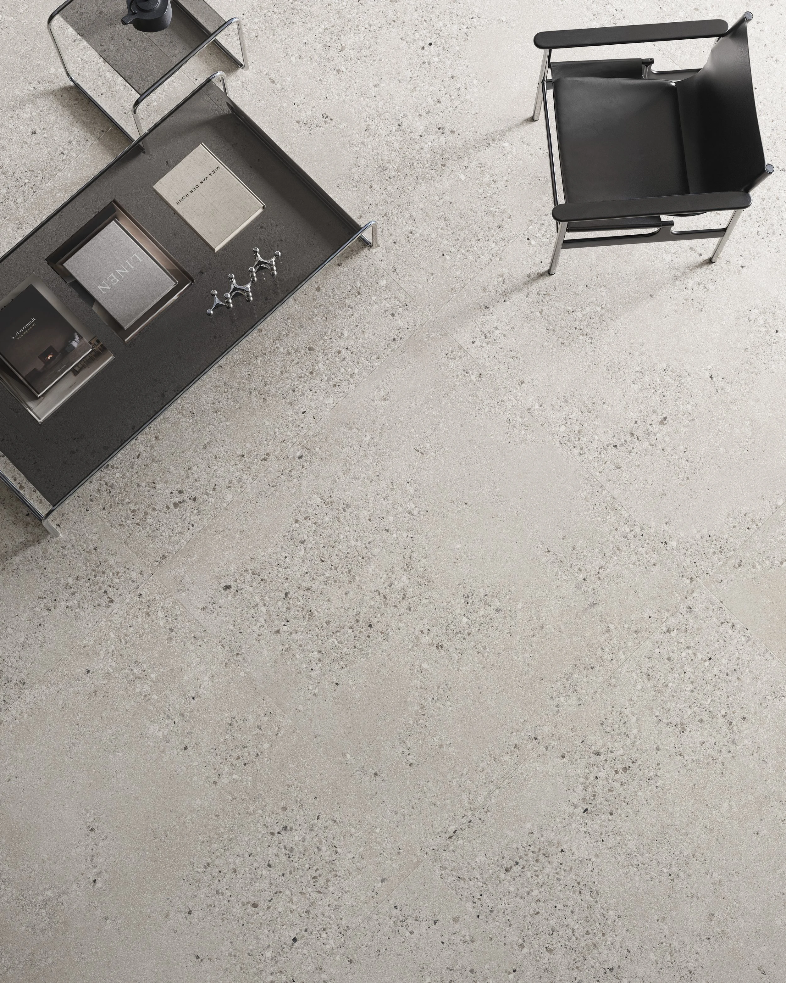 CSA_GRAVEL_Large Pearl120120_detail.jpg