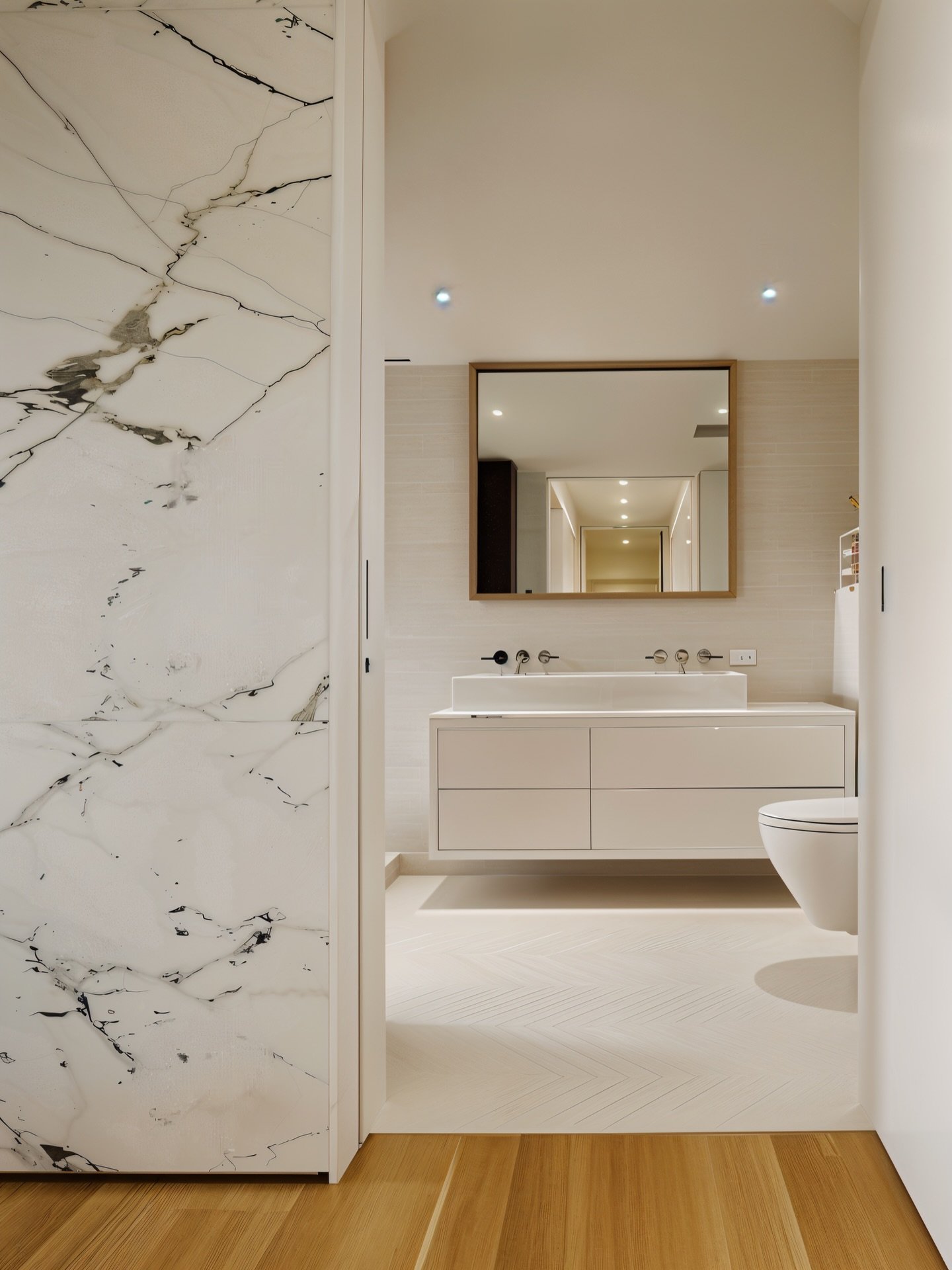 &lsquo;Top of the Block&rsquo; Apartment Revival - When London Terrace went up in 1930, its developer claimed it to be the biggest apartment complex in the world, with over 4,000 rooms and 1,670 units, among 14 buildings occupying a full city block. 