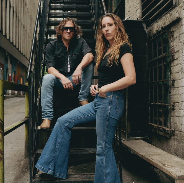 Le duo Mountain Daisies lance l’extrait A Woman Like Me