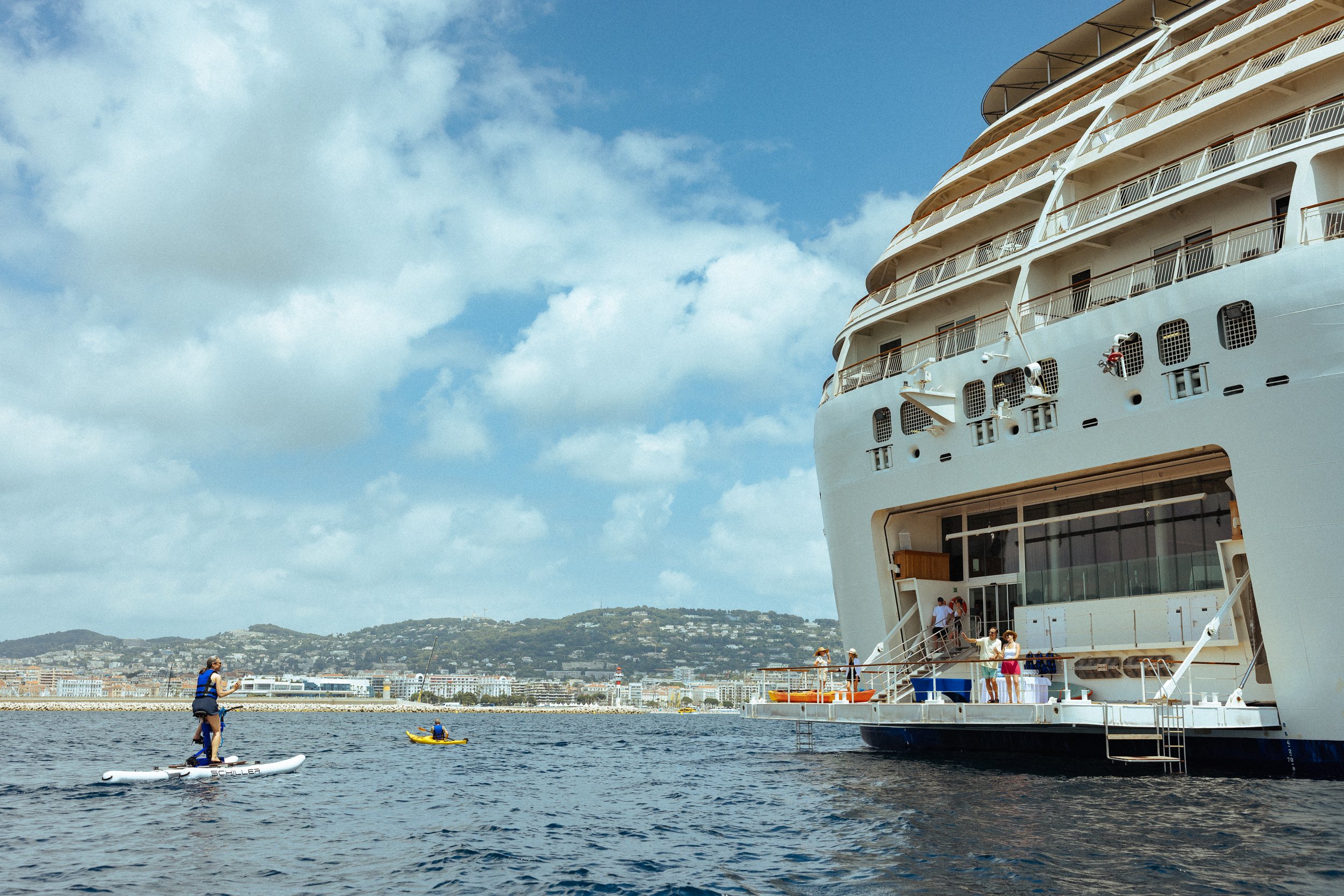 The World Cruises - People, advertising, travel, lifestyle photography. Drew Woolery, Kansas City commercial and advertising photographer and director.