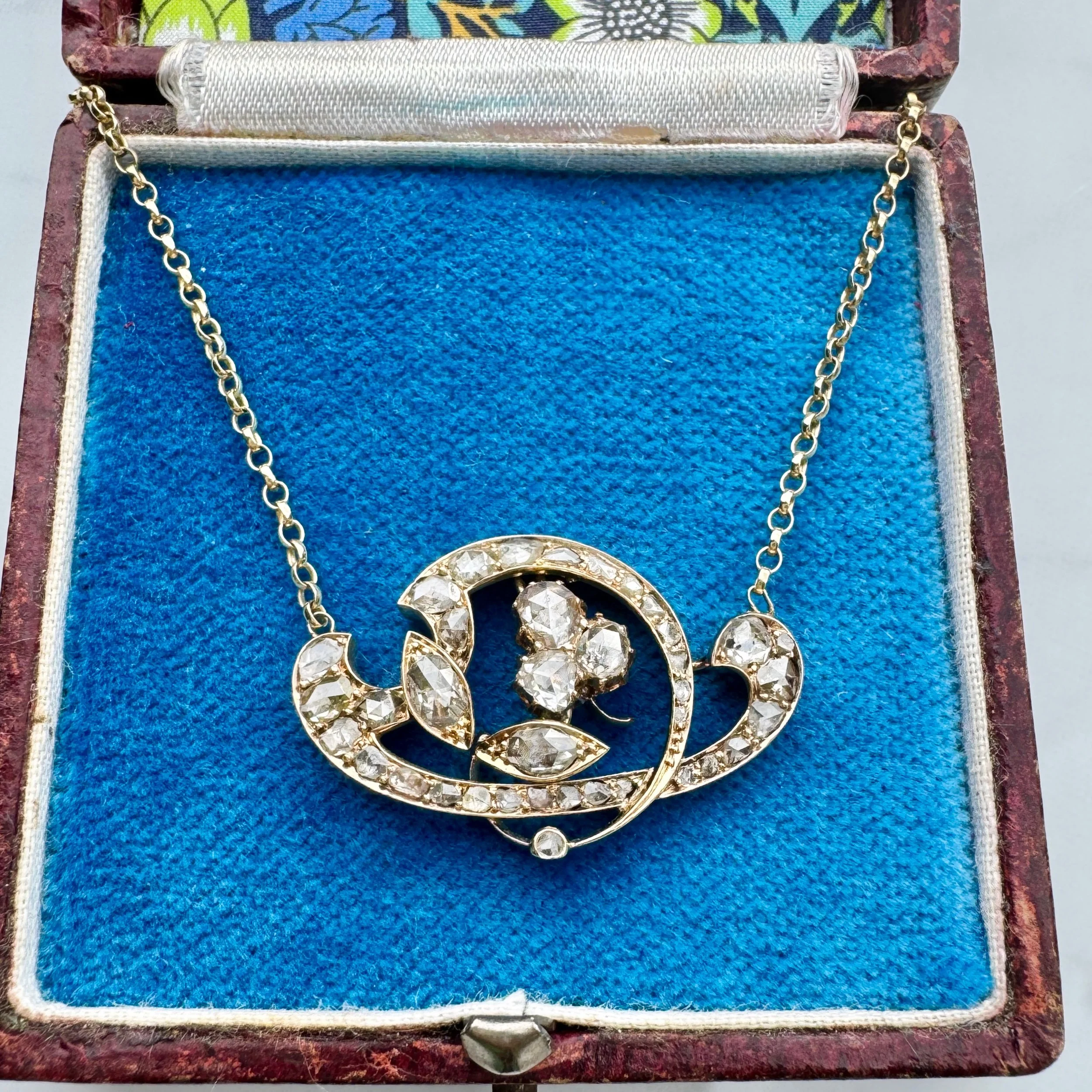 Art Nouveau Diamond Necklace, 9ct