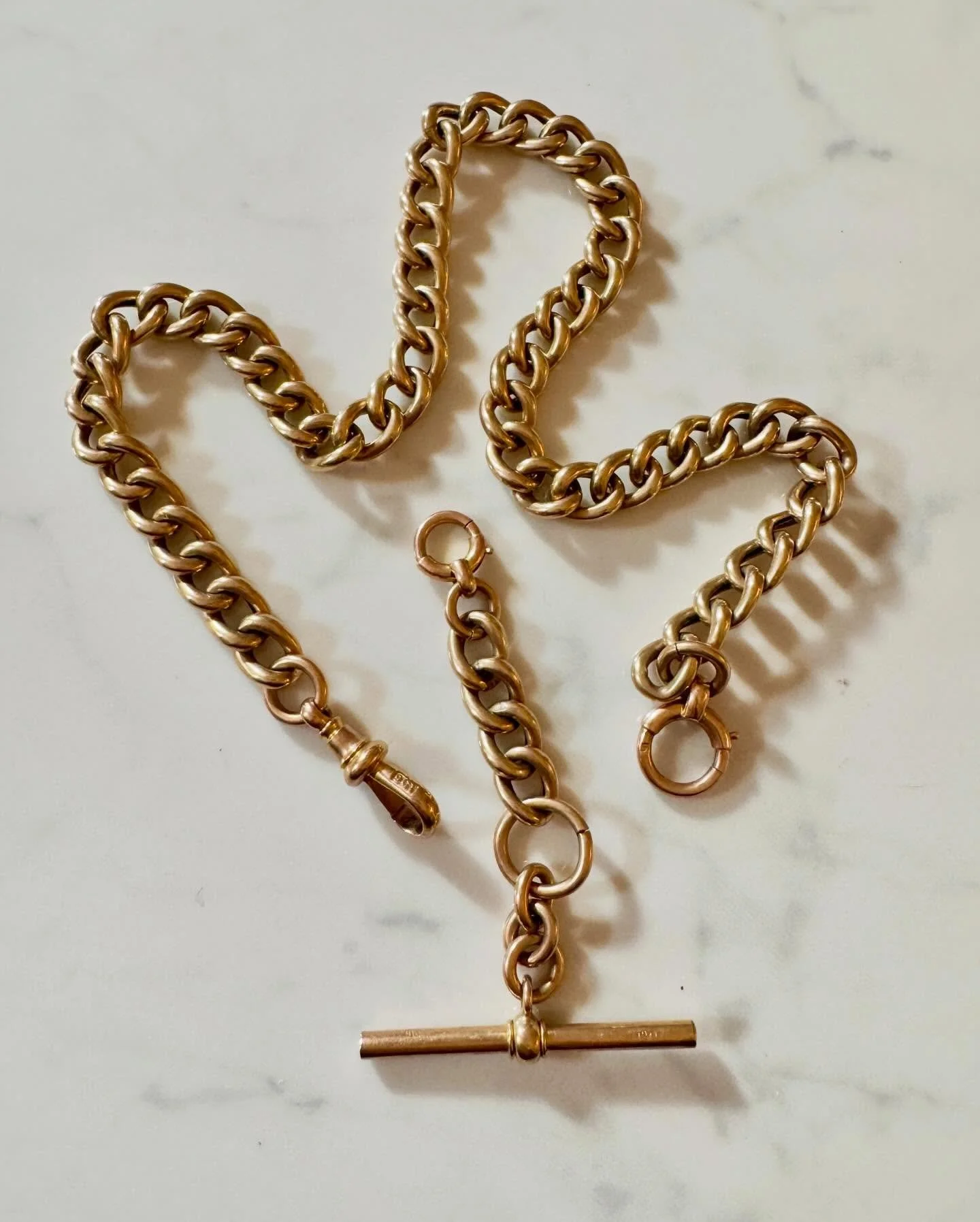 An antique,  yellow gold double Albert. Hollow, so a big look for the &pound;&pound;&pound; AND a fab versatile T bar arrangement. What more could you ask for? 
On the website now and linked in Stories. Layaway opens in 24 hours - message me to be on