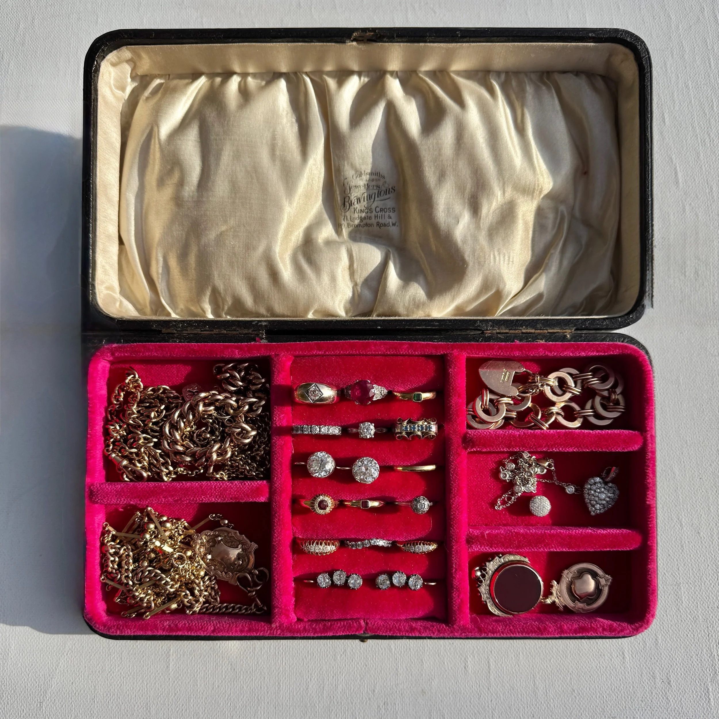 Antique Pink Velvet Jewellery Box, Cream Silk Lid