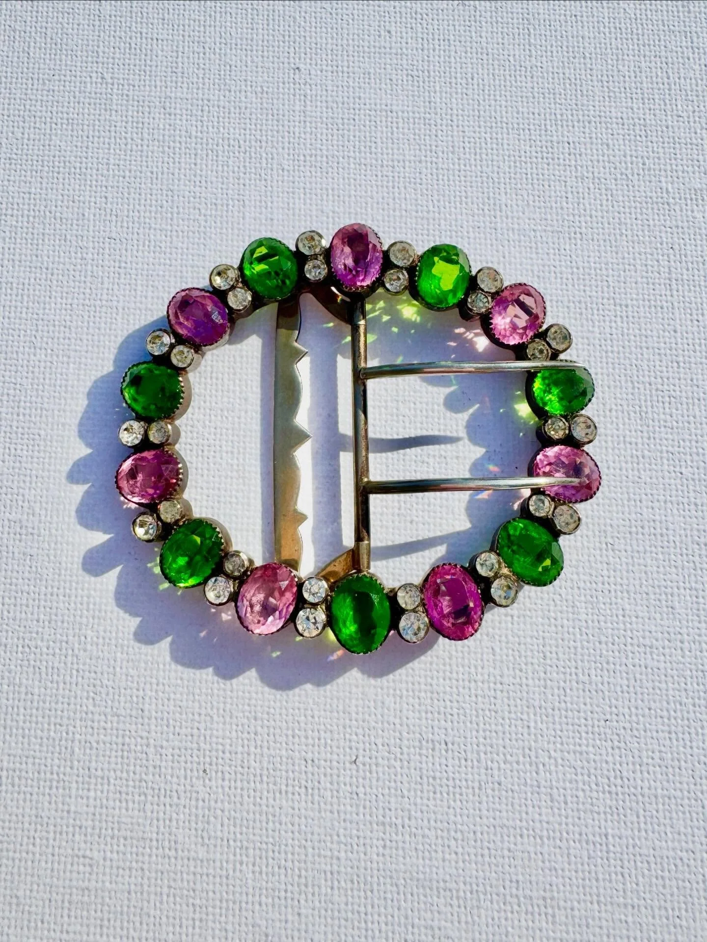 Stunning Suffragette paste buckle - couldn&rsquo;t resist this one and won&rsquo;t be sad if it stays with me 🤣 The colour of the pastes is off the scale and they are all present and correct. Imagine an outfit styled around this beauty? It&rsquo;s o