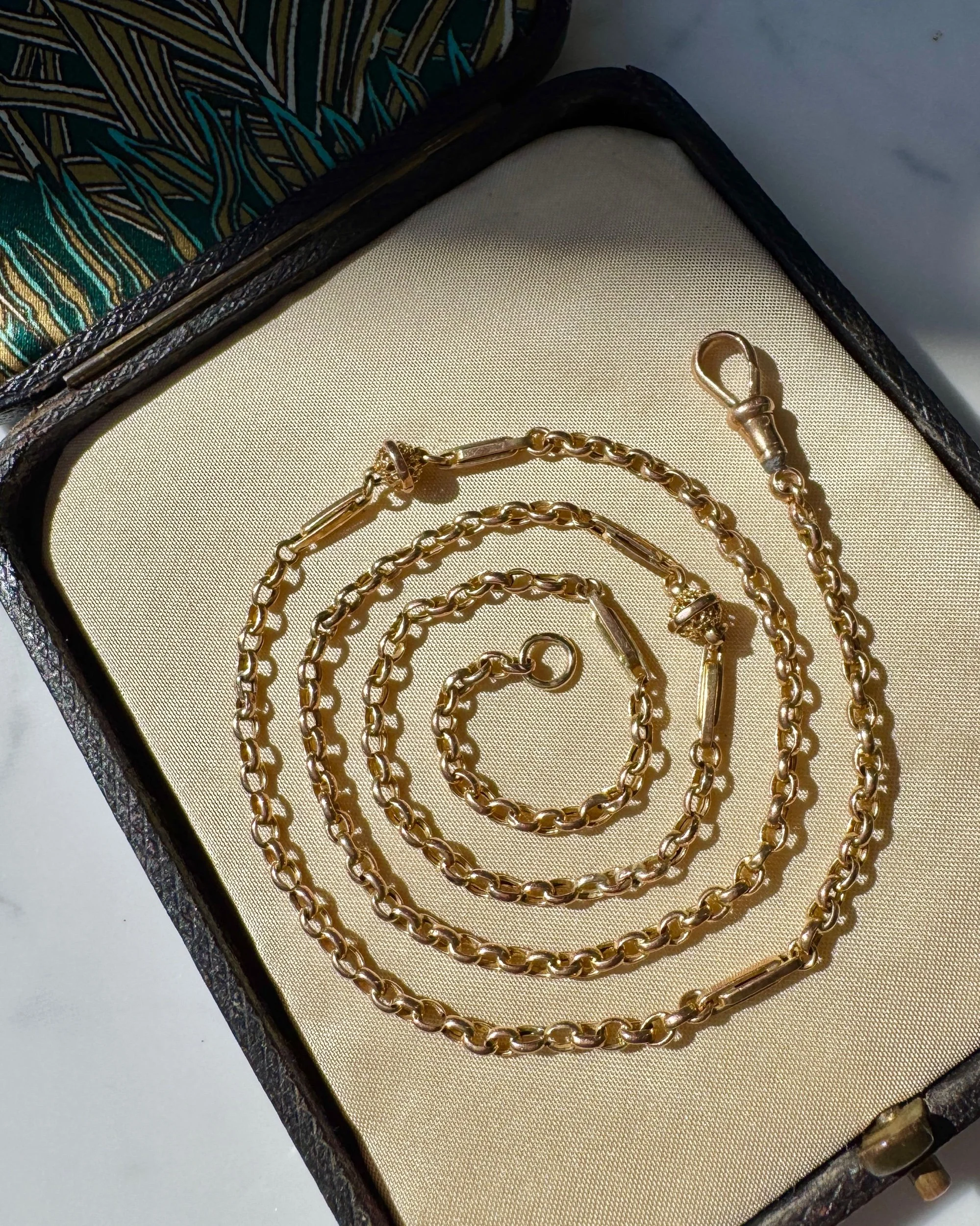 22" Fancy Ball  & Bar Link Chain with Dog Clip,  9ct