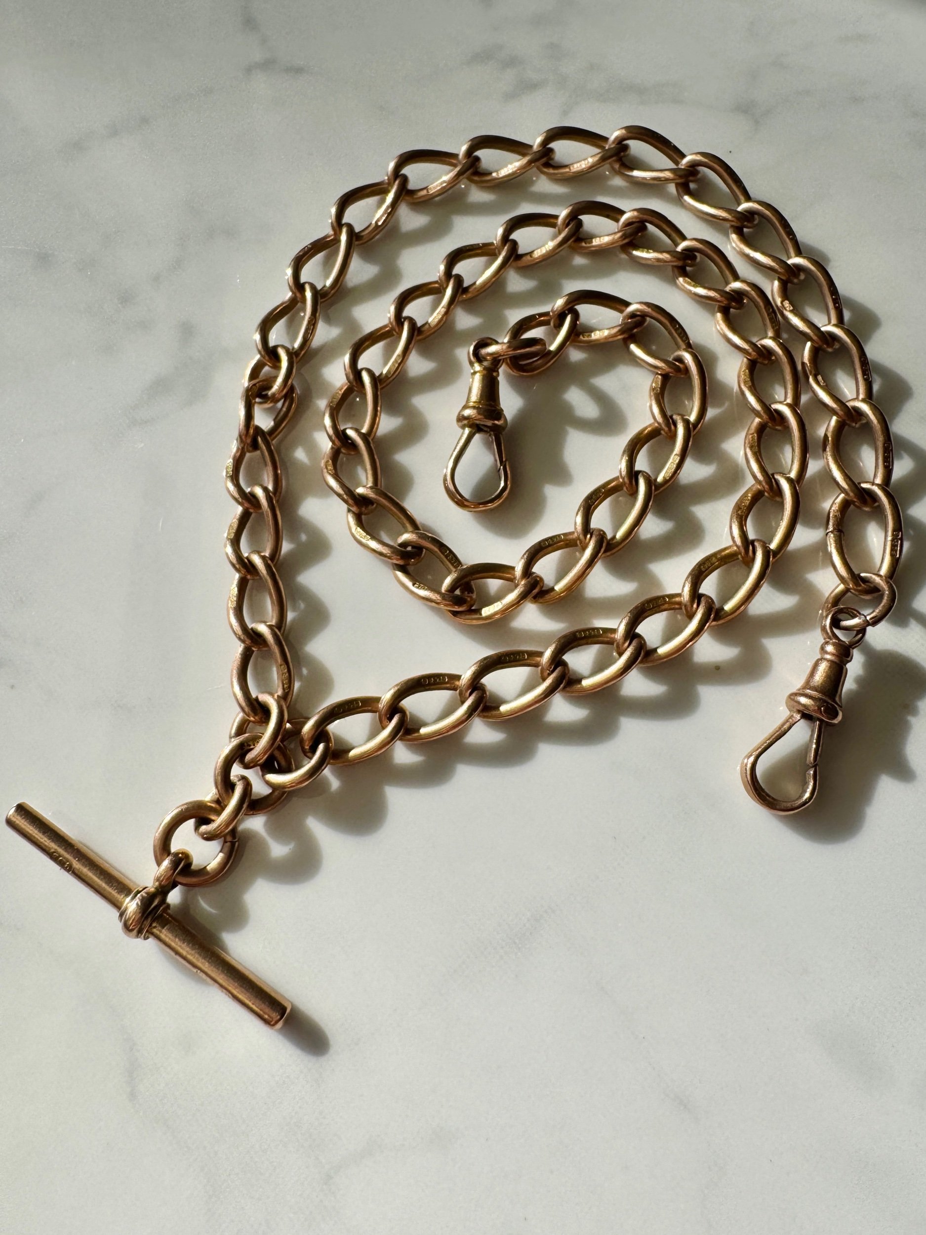 20" Large Curb Double Albert Chain with T Bar, 9ct