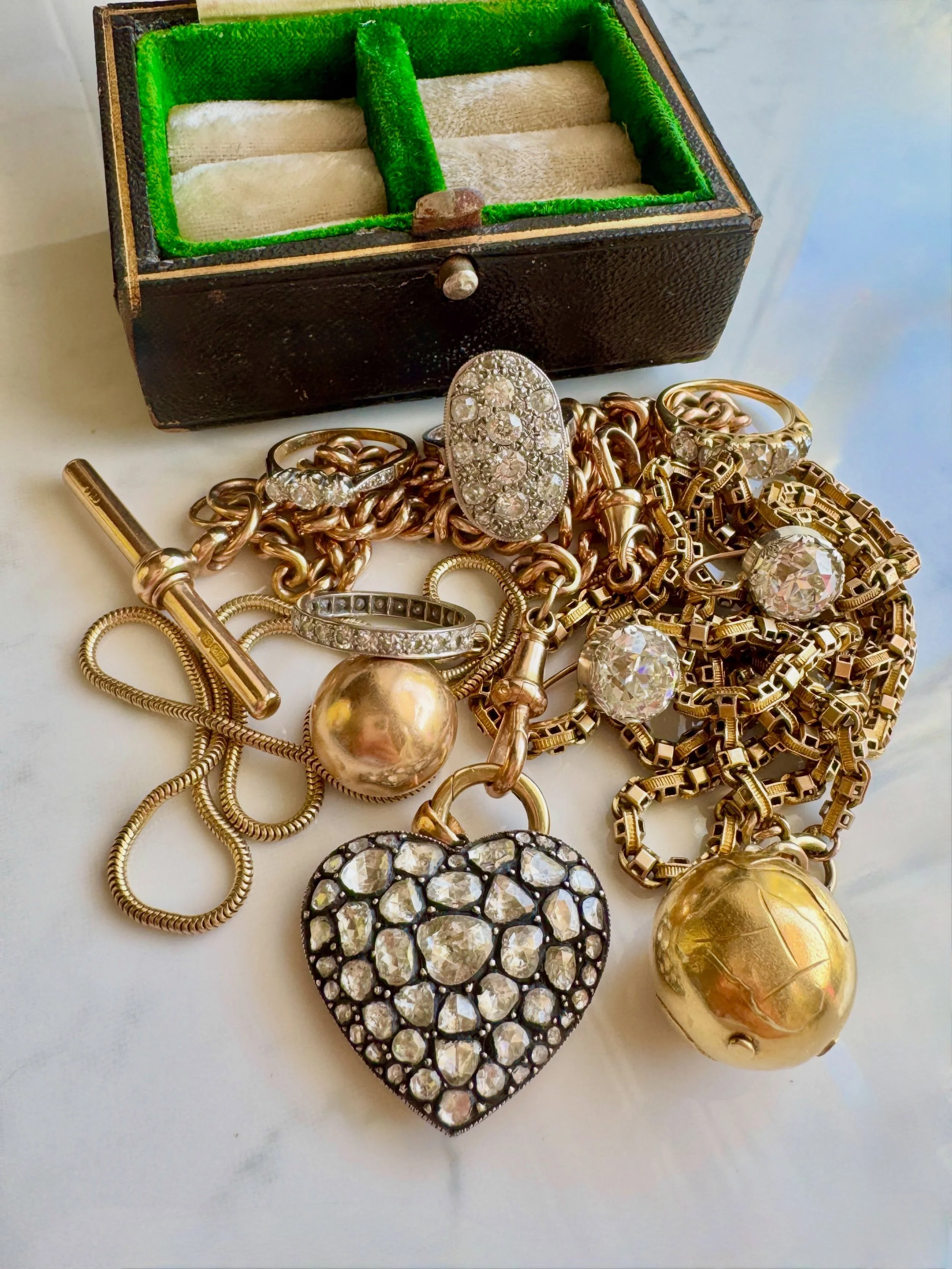 Have you missed me? I thought I&rsquo;d share some of my summer jewels - weddings, holidays and precious time with family and friends have been keeping me busy. None of these jewels are available for now - sorry. Other newness is coming - I promise!