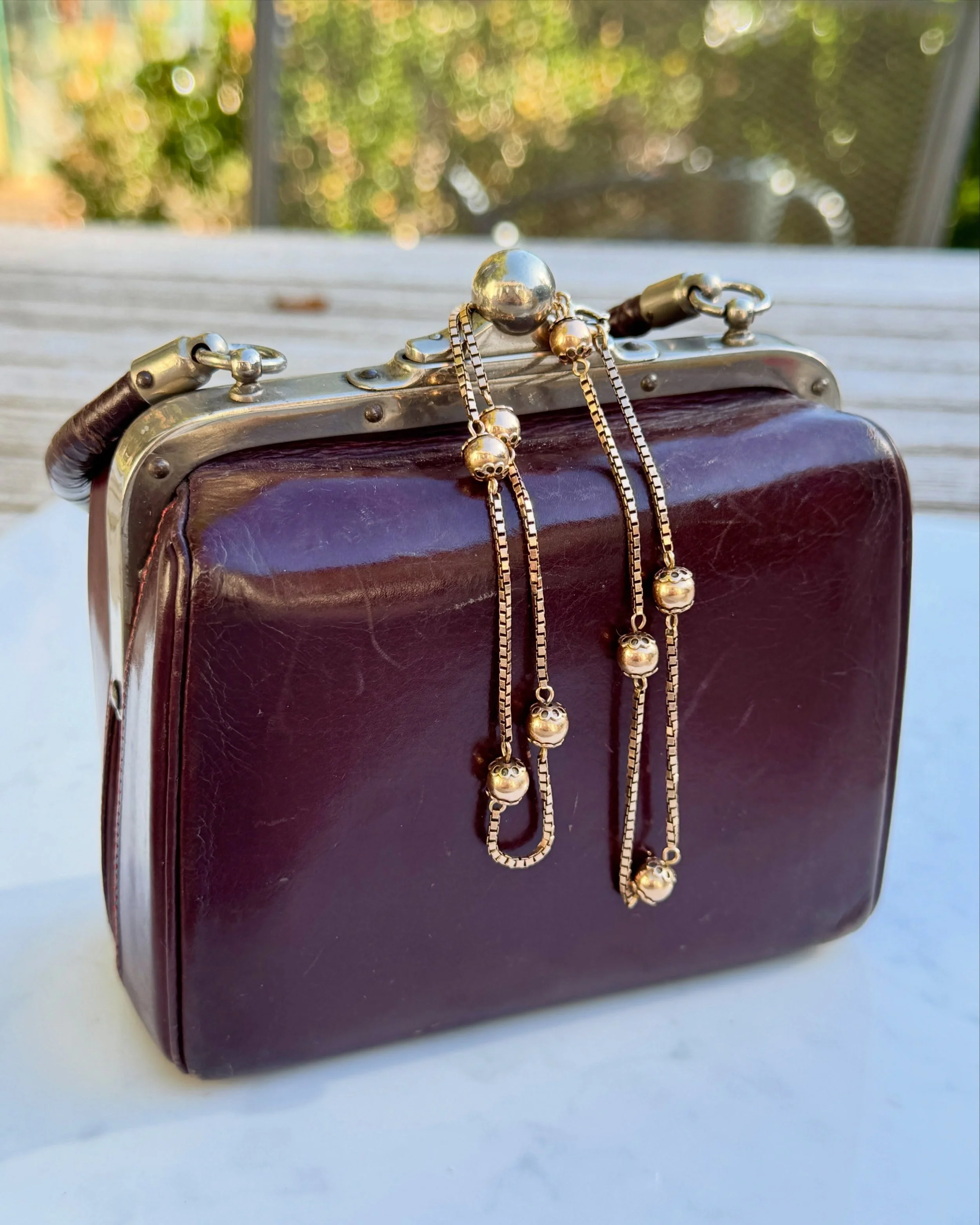 A wonderful find! Everyone needs a fabulous antique French handbag. Absolutely charming - this framed leather bag is small and beautifully made. Find her on the website now 💫❤️