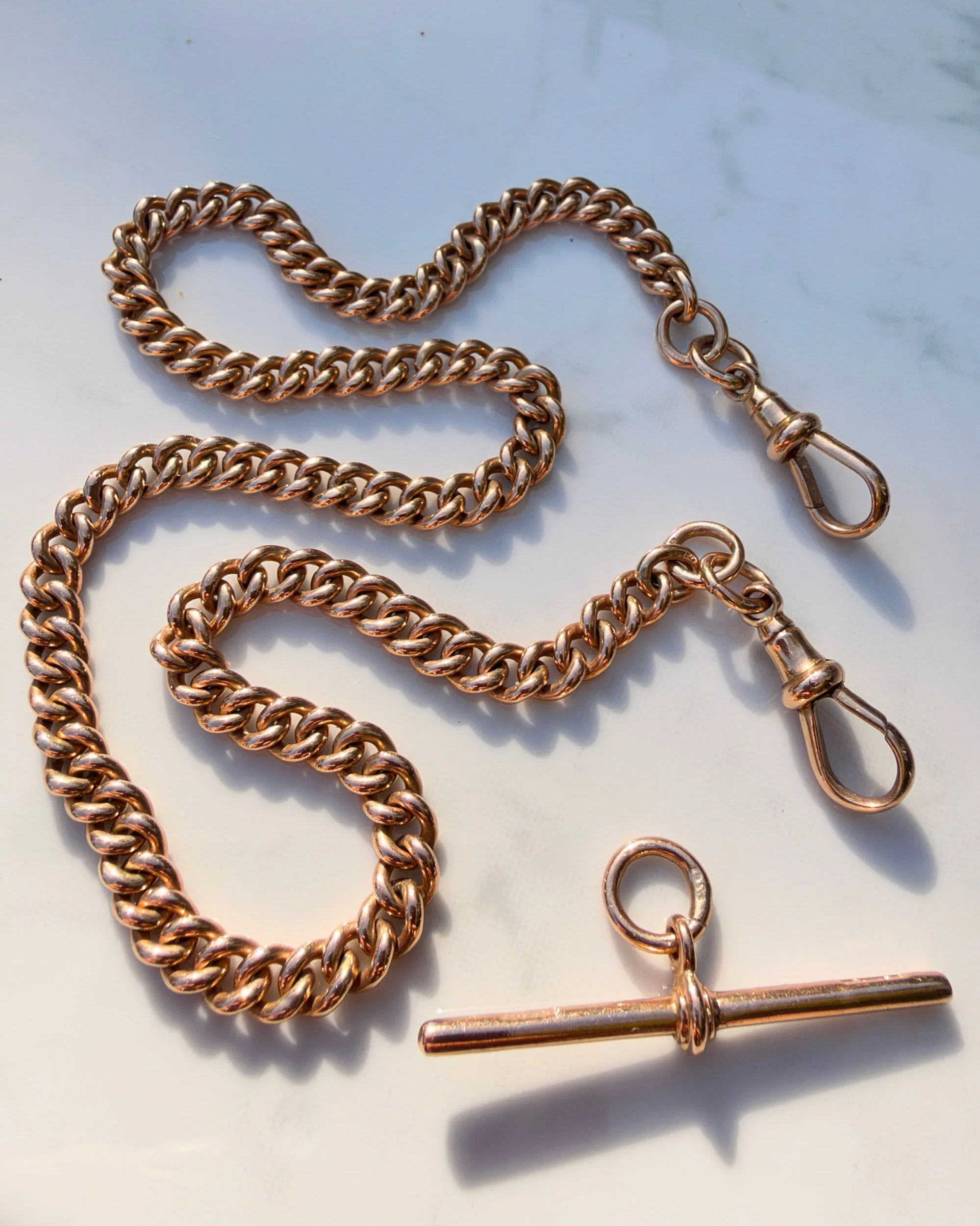 17" Victorian Albert Chain with T Bar, 9ct