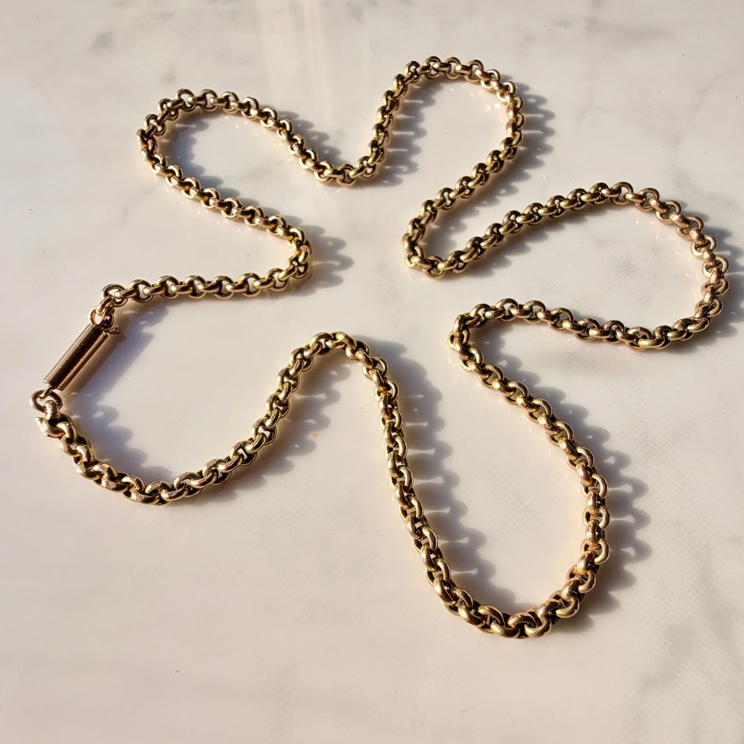 18" Cable Link Chain with Barrel Clasp, 9ct
